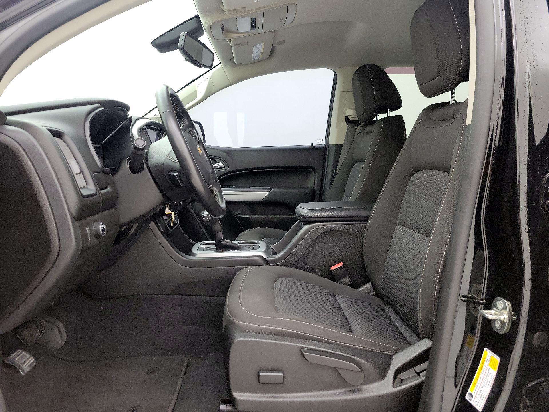 Thumbnail: 2019 Chevrolet Colorado - 11