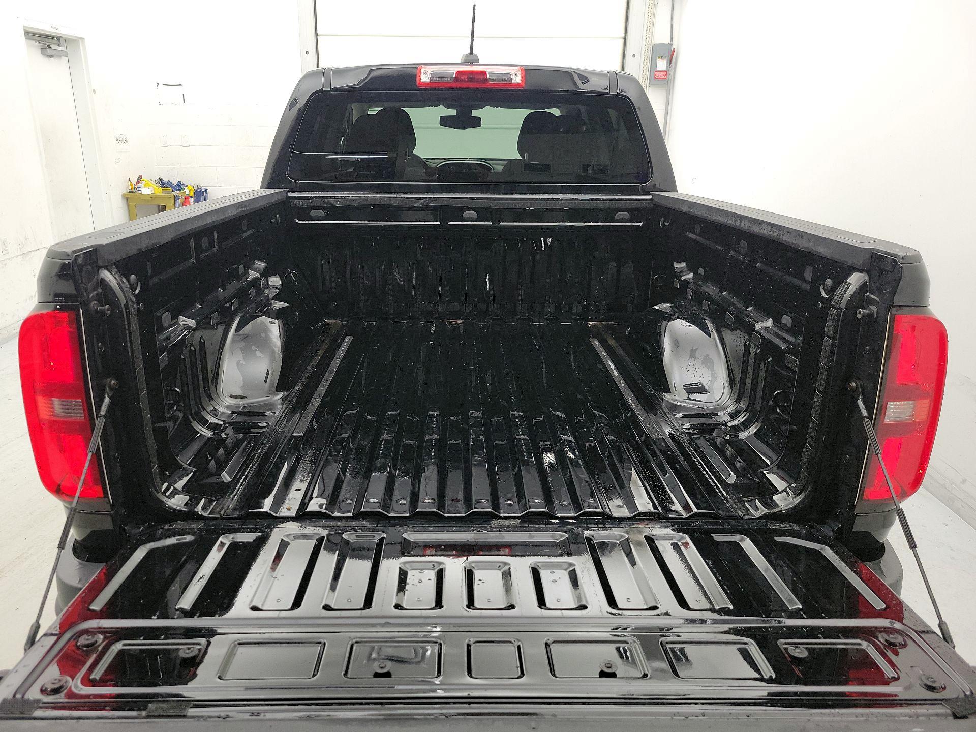 Thumbnail: 2019 Chevrolet Colorado - 20