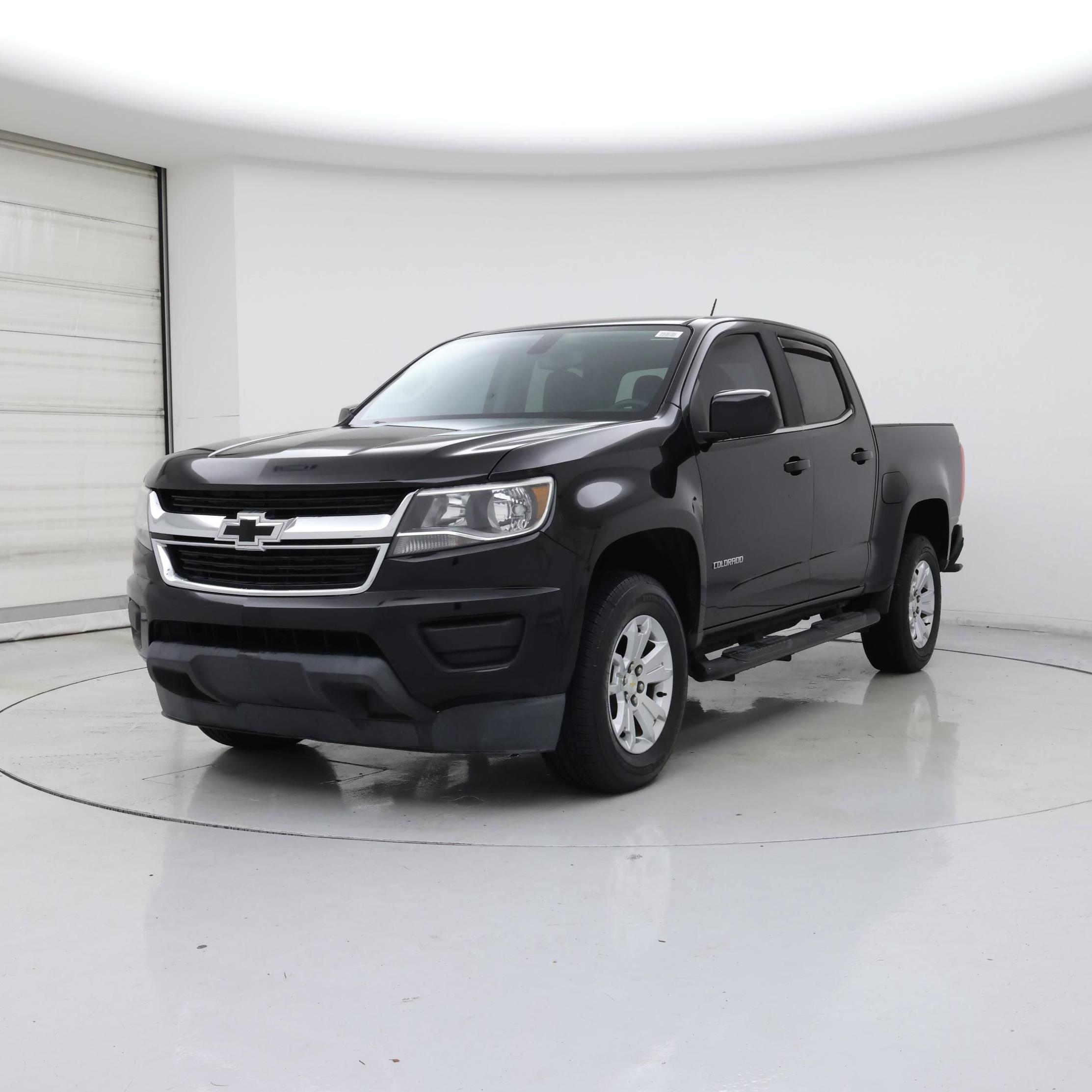 Thumbnail: 2019 Chevrolet Colorado - 4