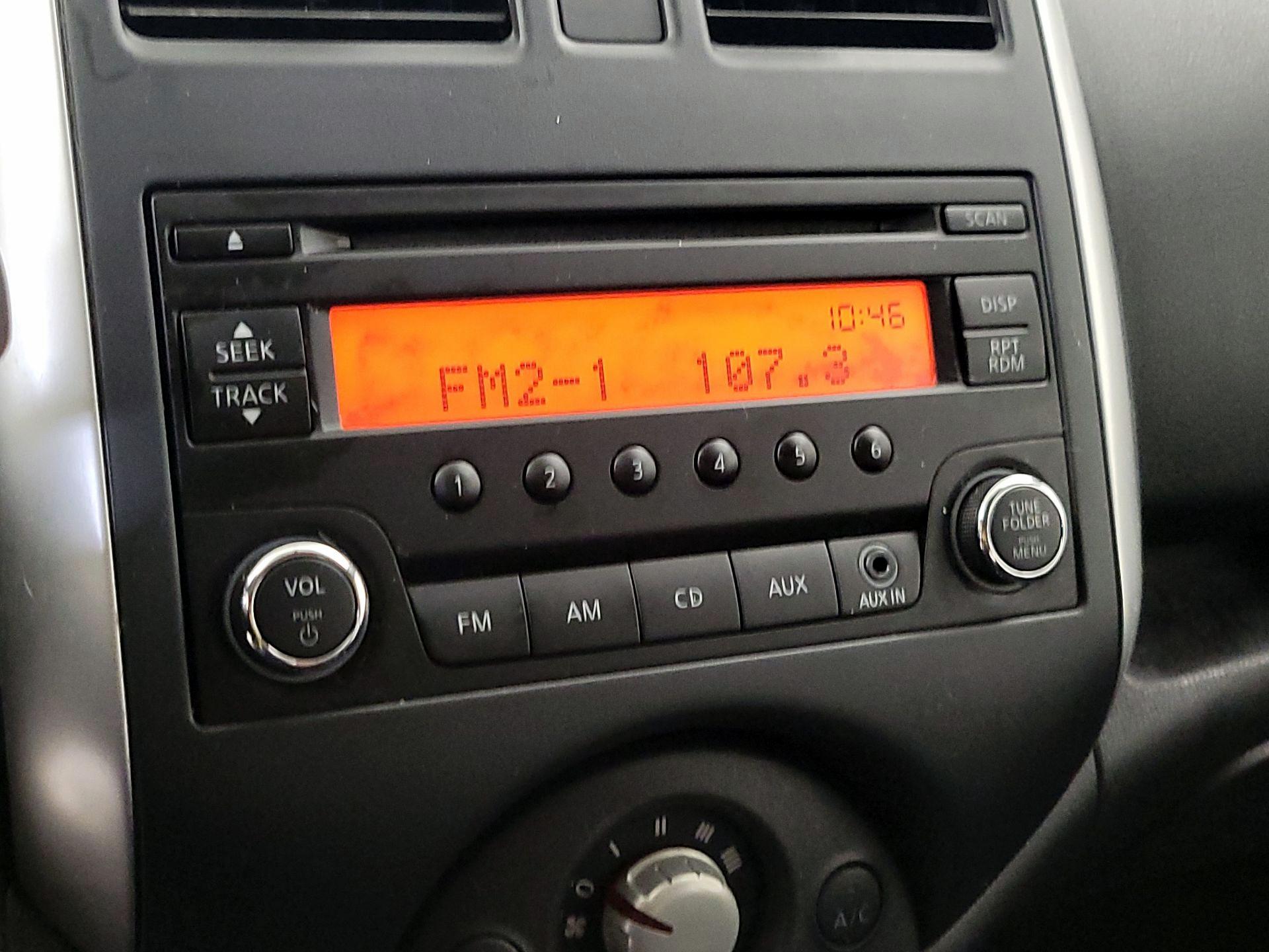 Thumbnail: 2014 Nissan Versa Note - 14