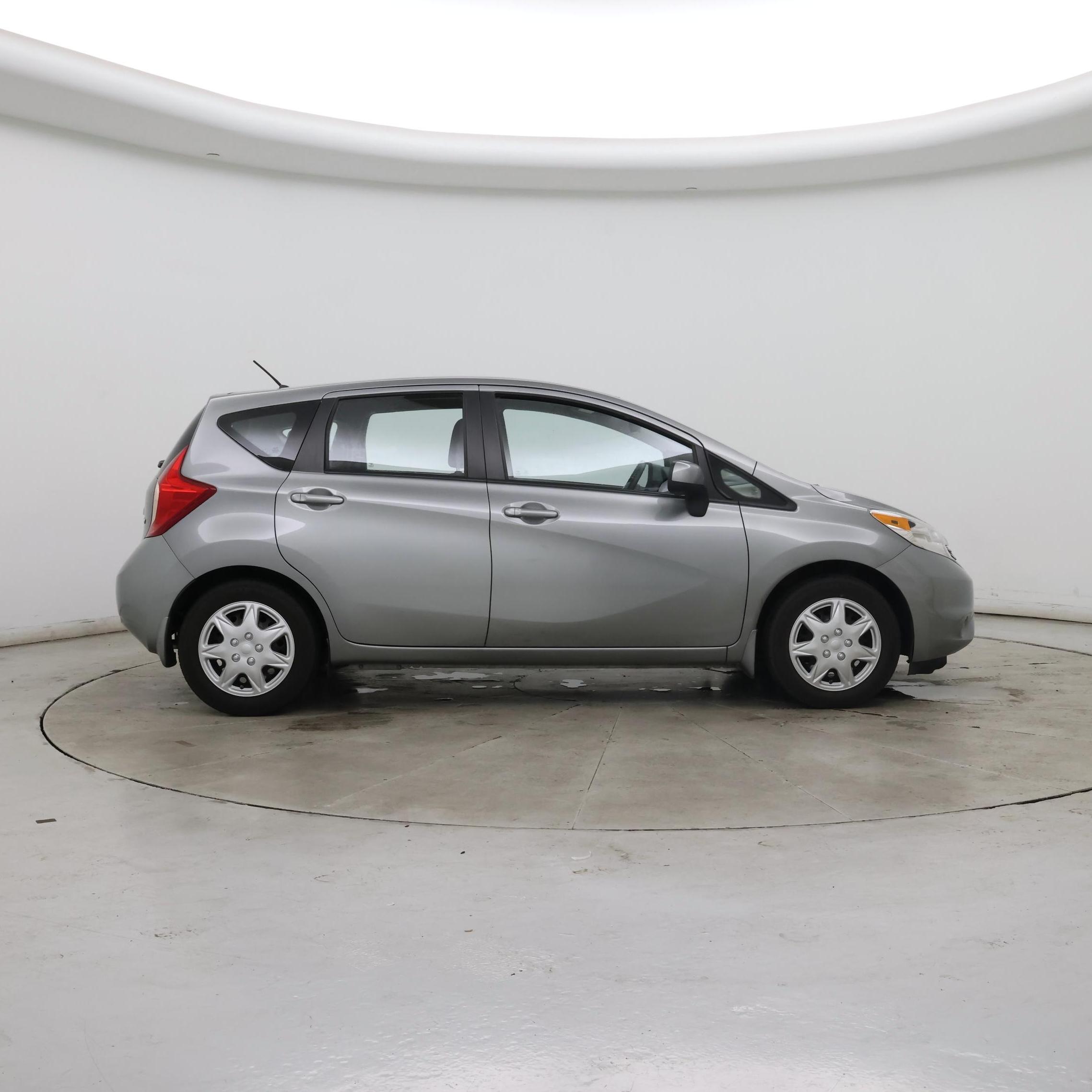 Thumbnail: 2014 Nissan Versa Note - 7