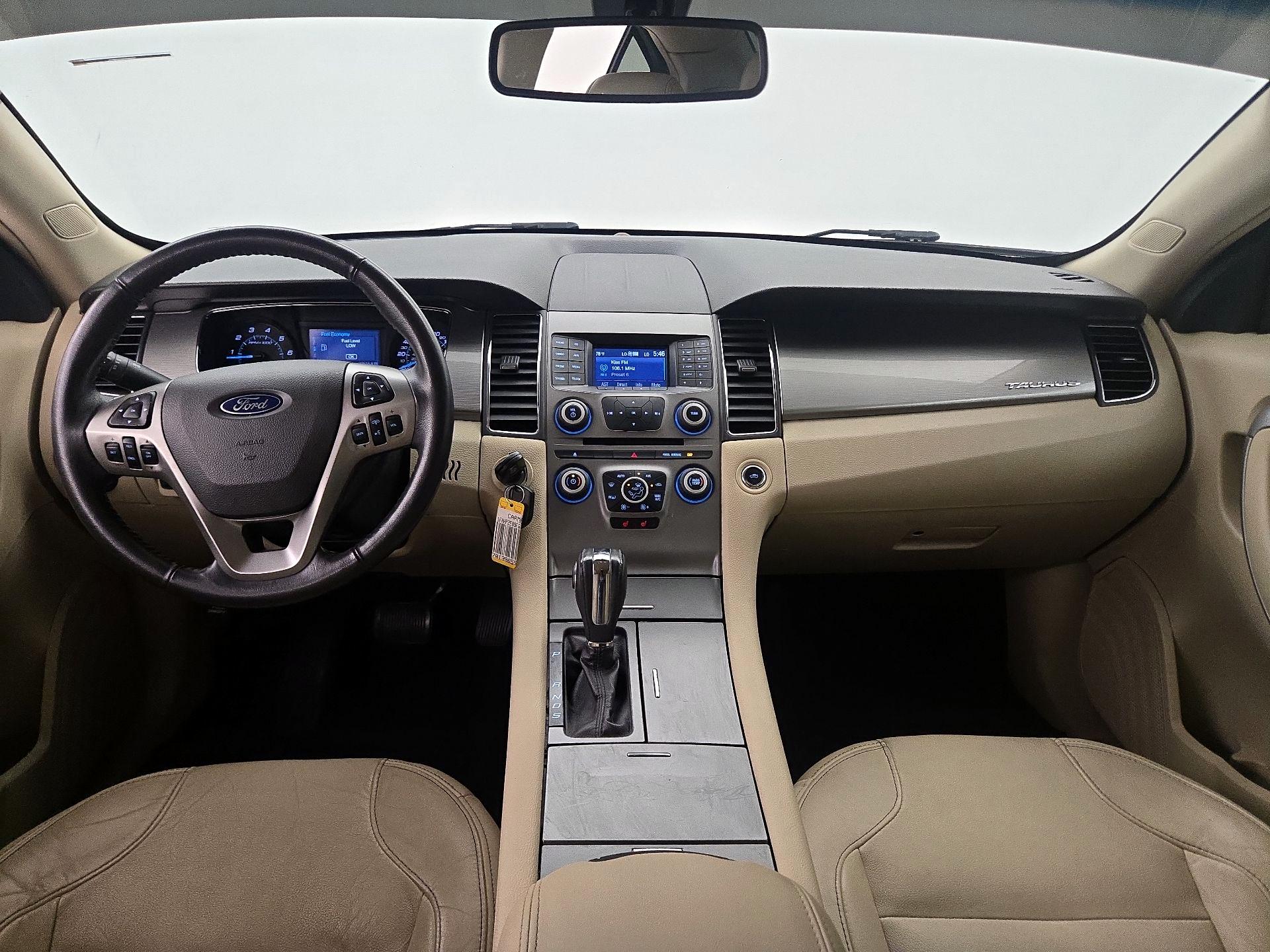 Thumbnail: 2015 Ford Taurus - 9
