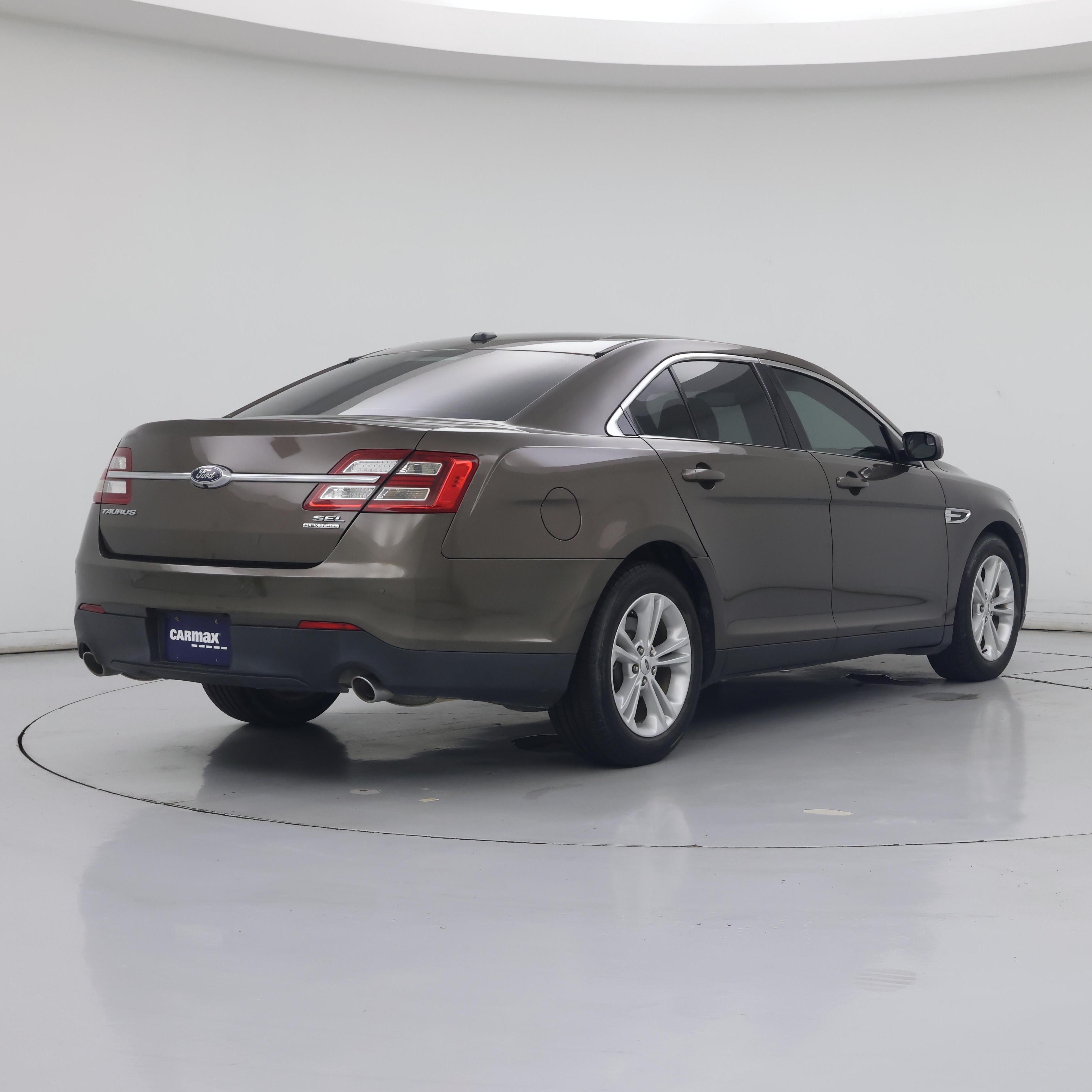 Thumbnail: 2015 Ford Taurus - 8