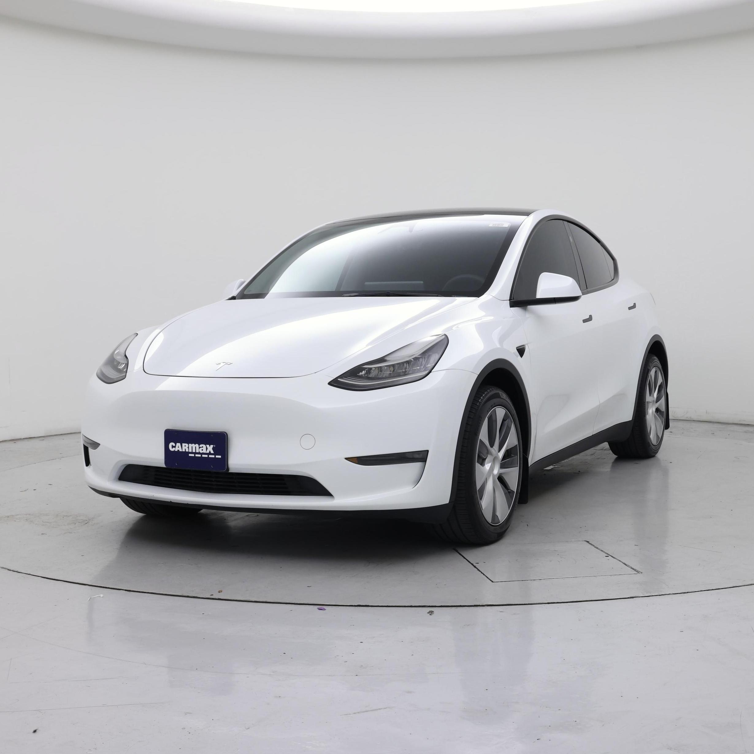 Thumbnail: 2023 Tesla Model Y - 4