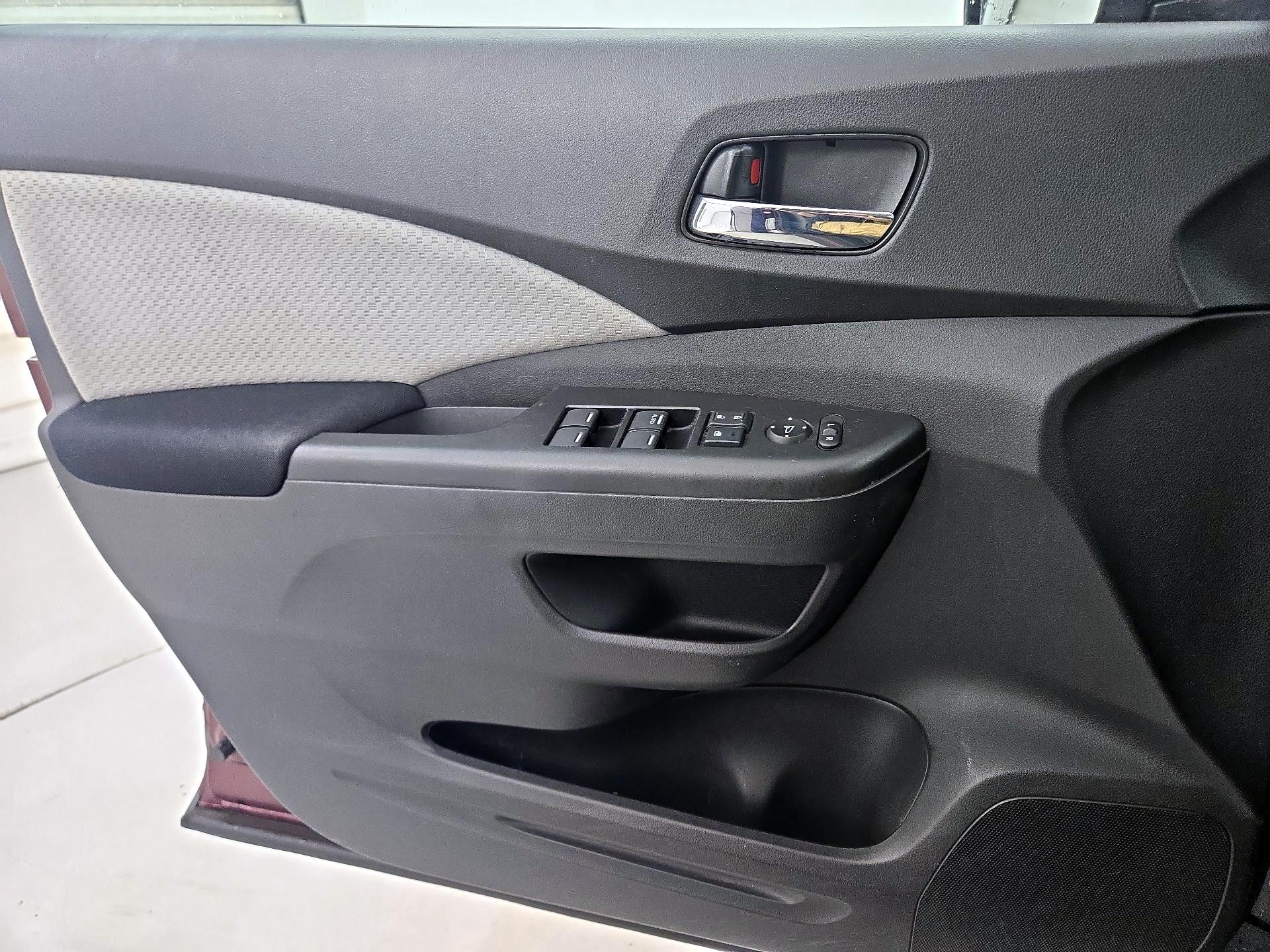 Thumbnail: 2016 Honda CR-V - 12