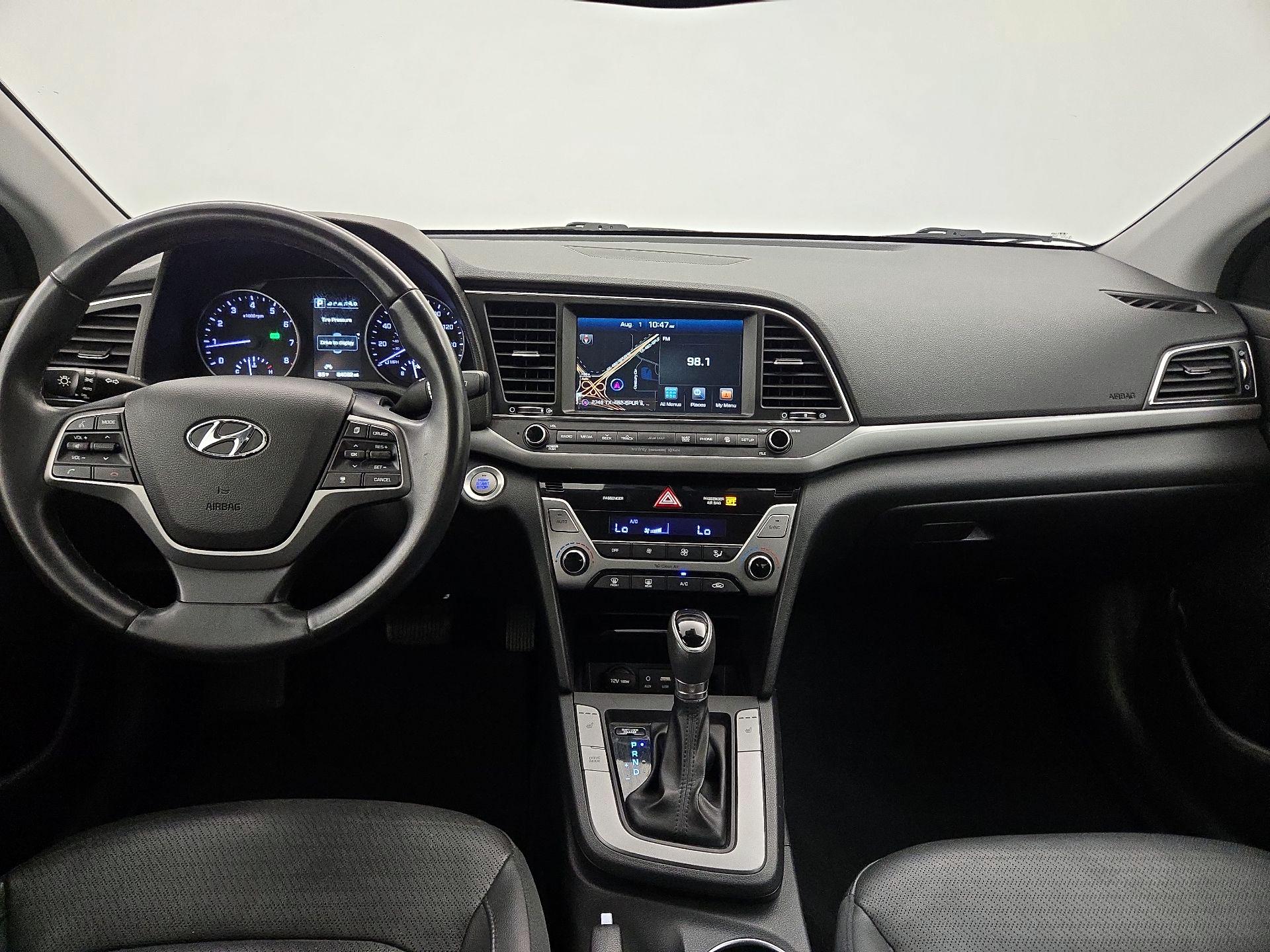 Thumbnail: 2017 Hyundai Elantra - 9
