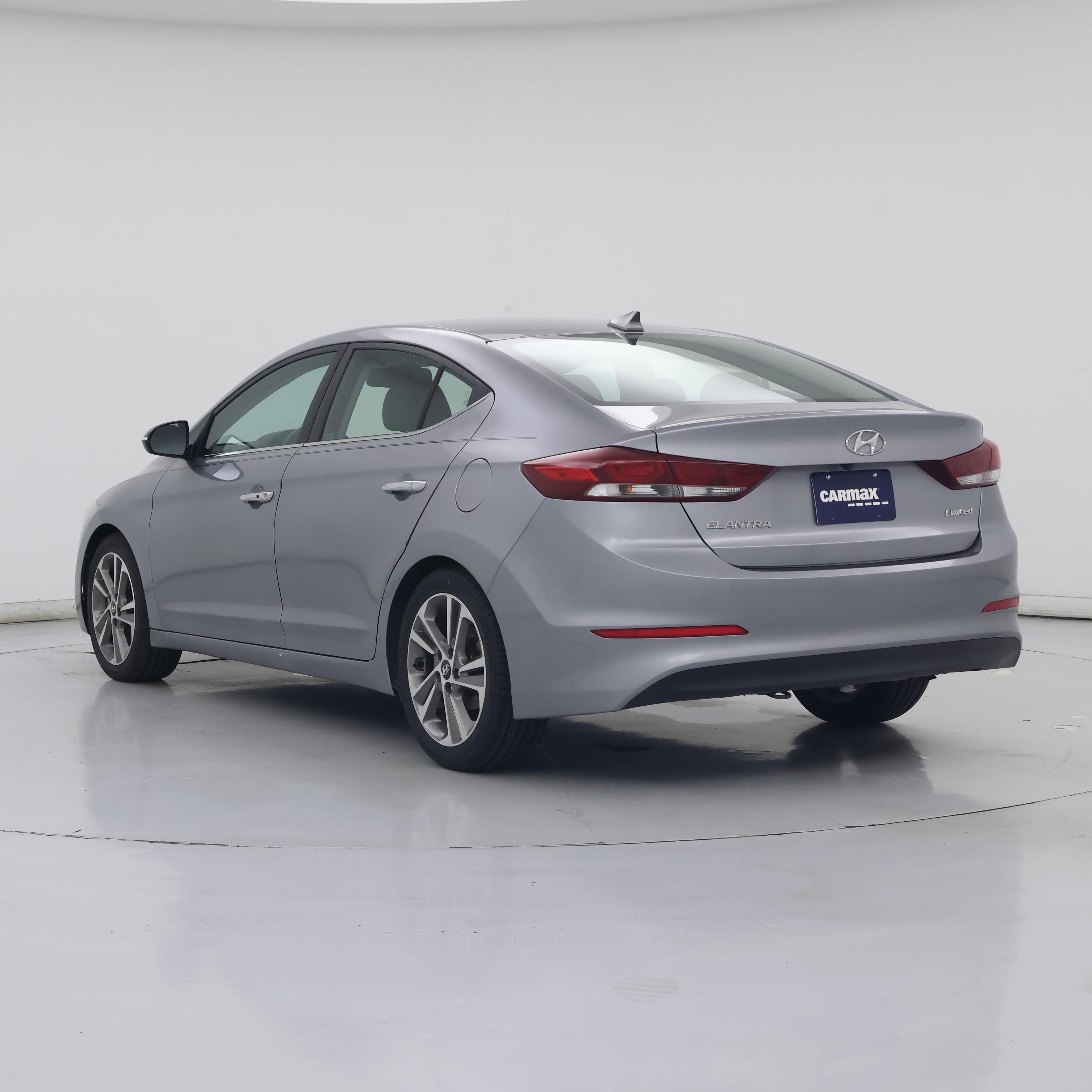 Thumbnail: 2017 Hyundai Elantra - 2