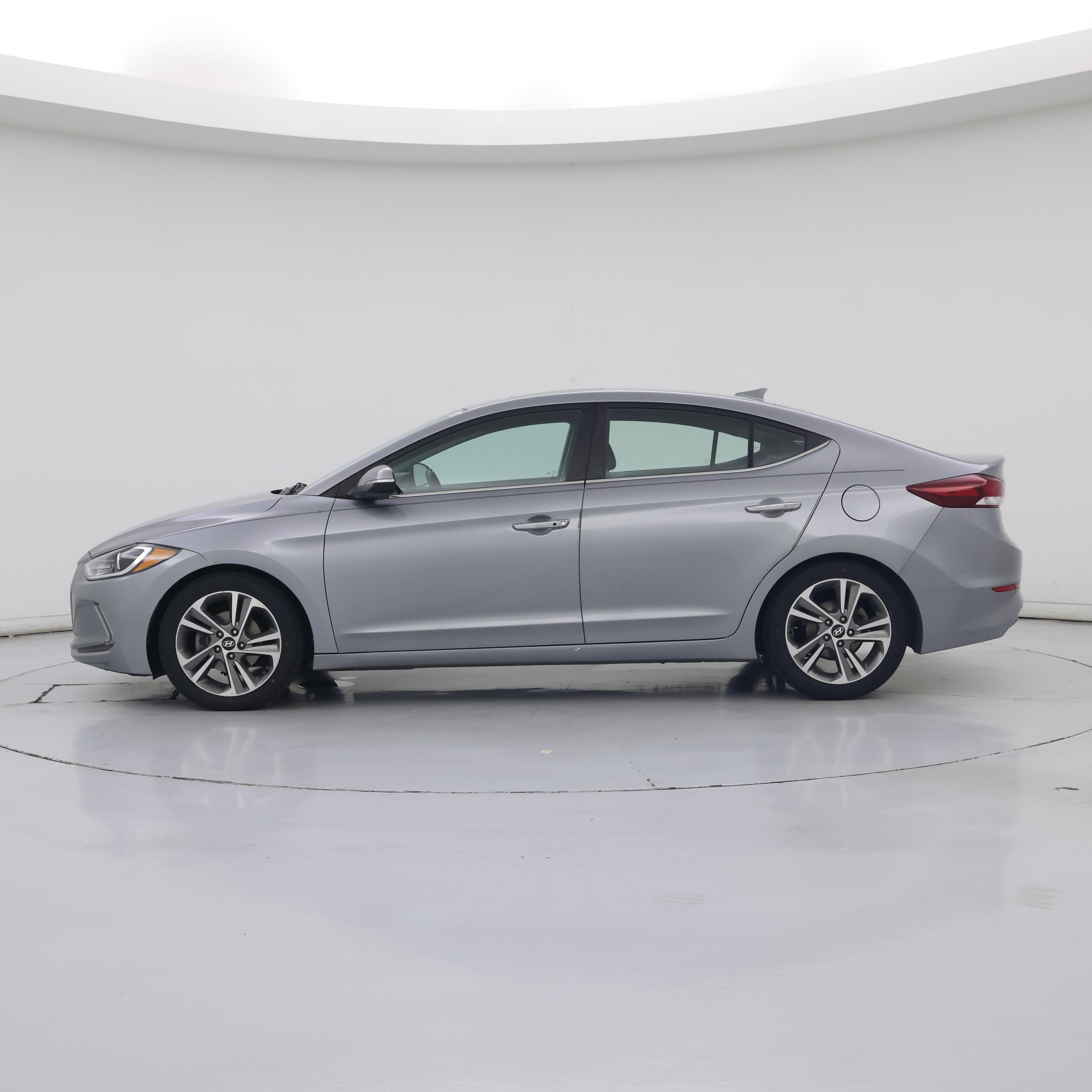 Thumbnail: 2017 Hyundai Elantra - 3