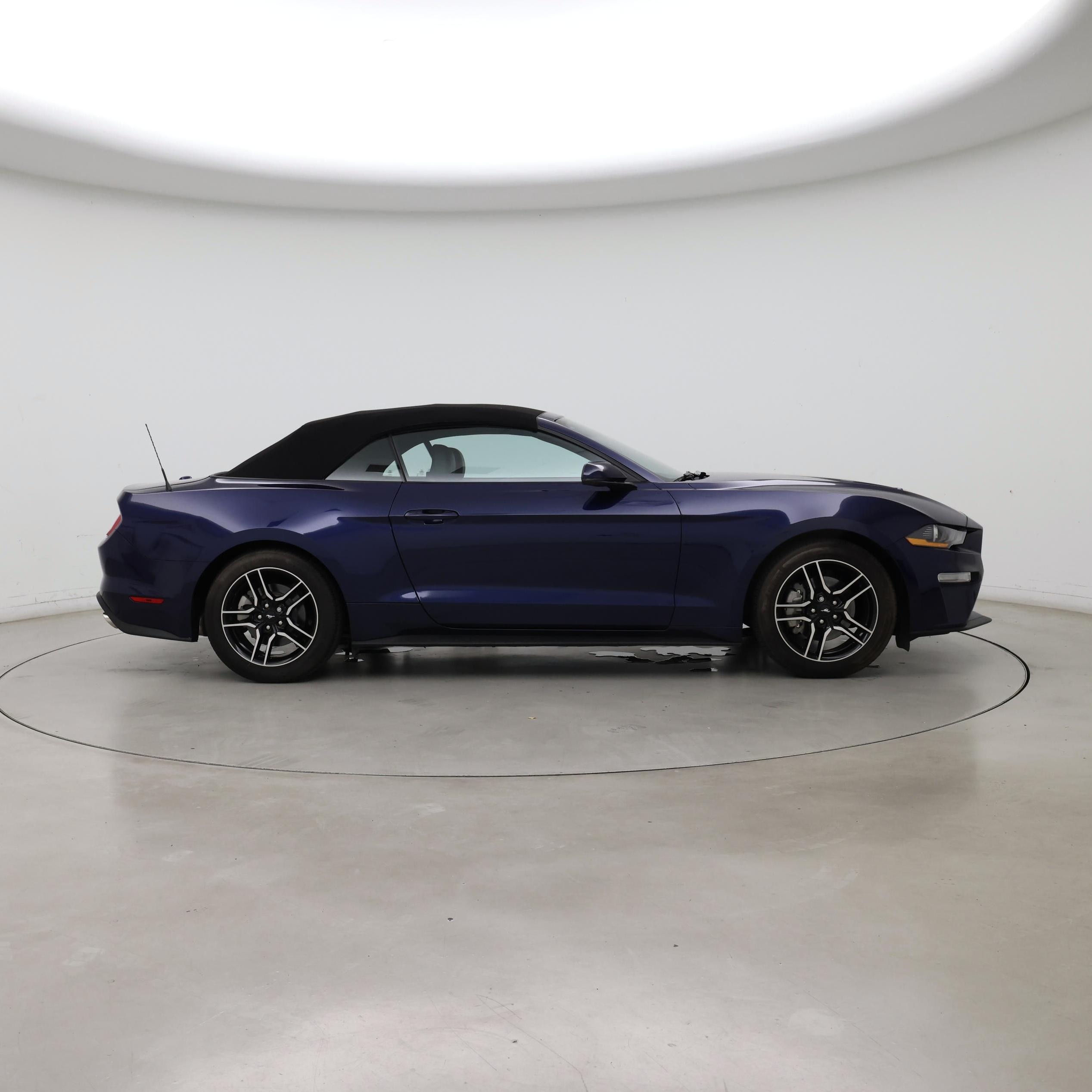 Thumbnail: 2019 Ford Mustang - 7