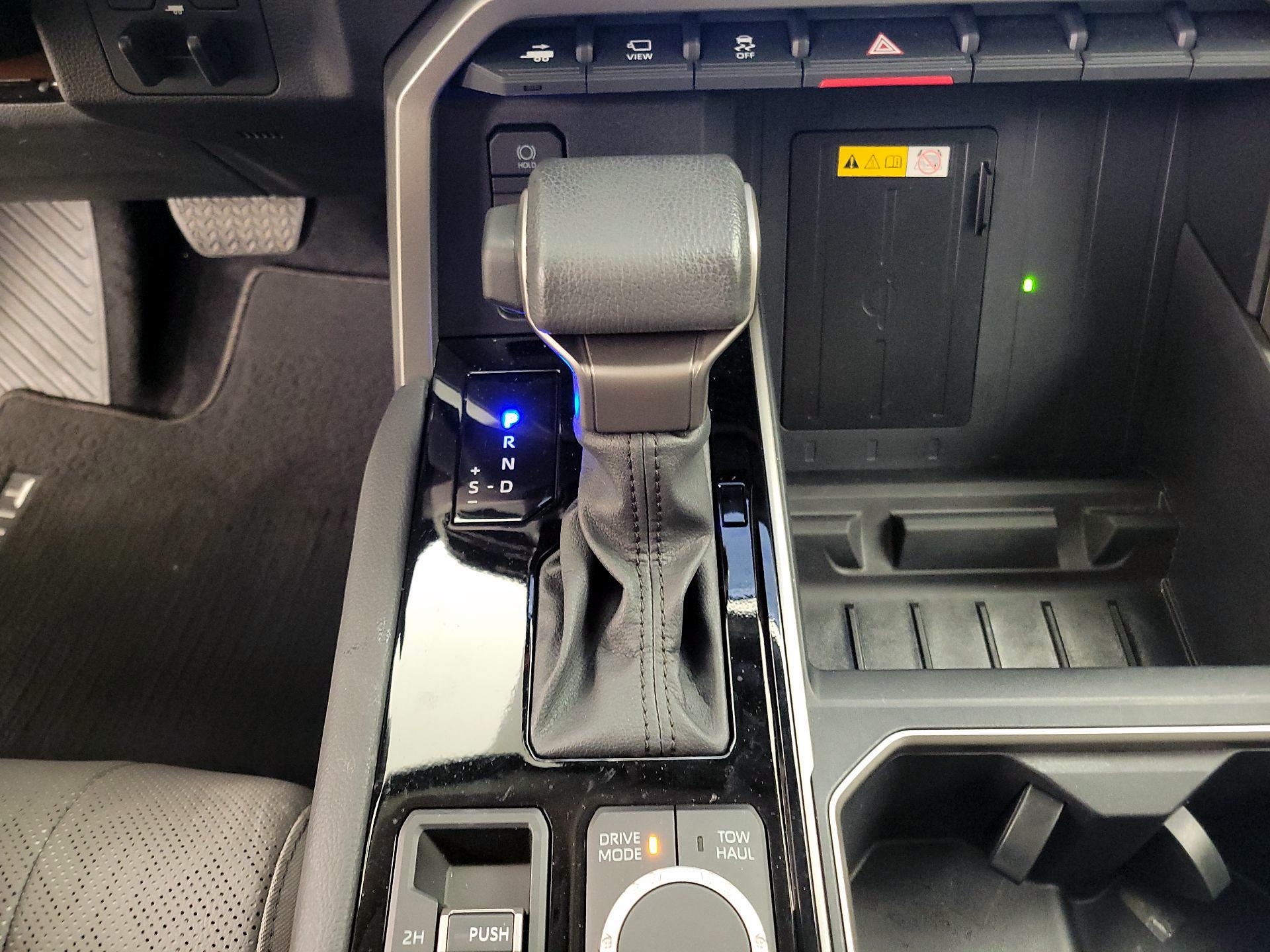 Thumbnail: 2024 Toyota Tundra - 17
