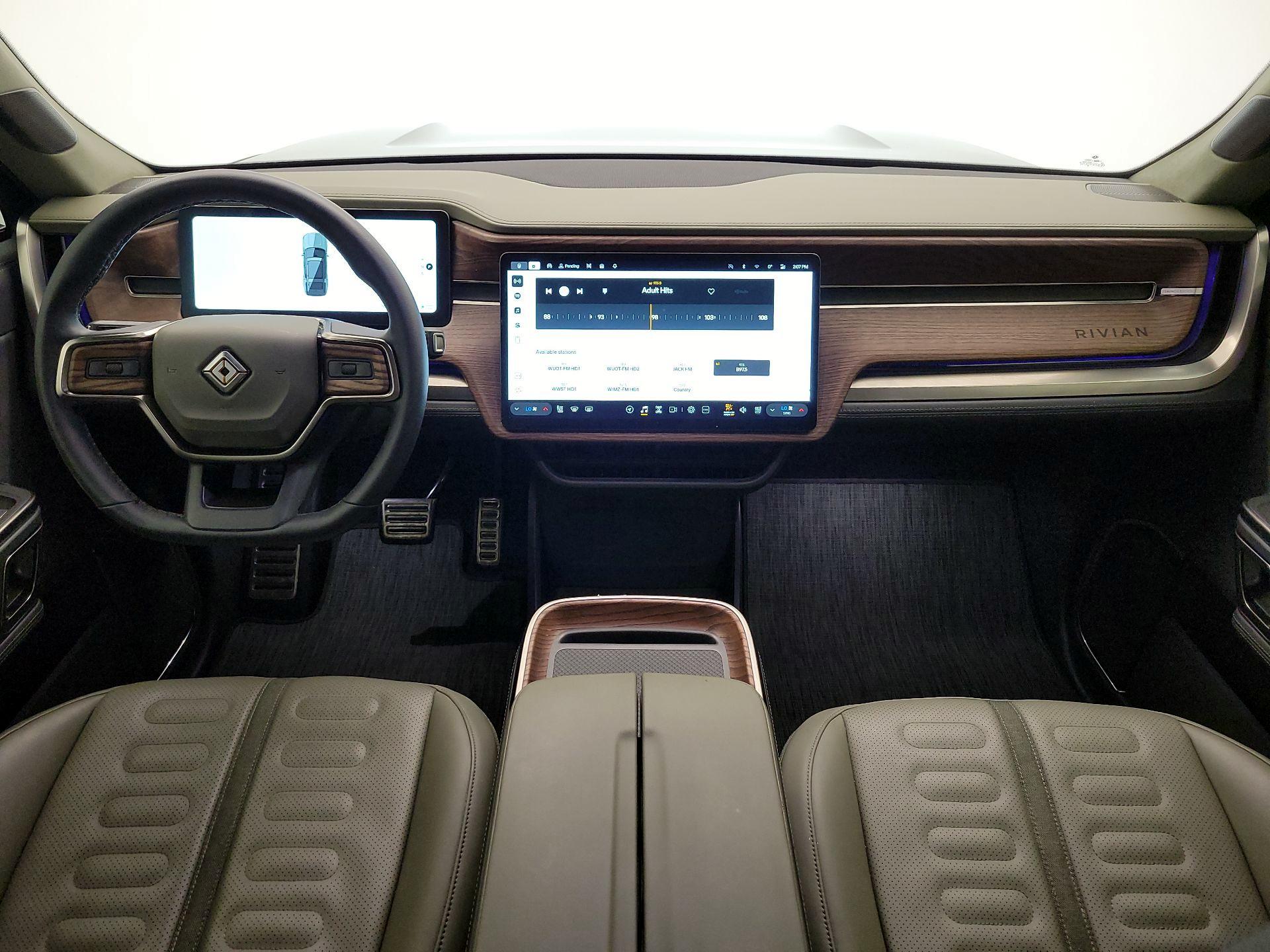 Thumbnail: 2022 Rivian R1S - 9
