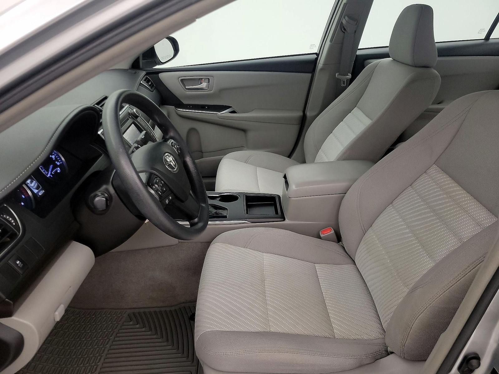 Power Seat(s) & Side Airbags