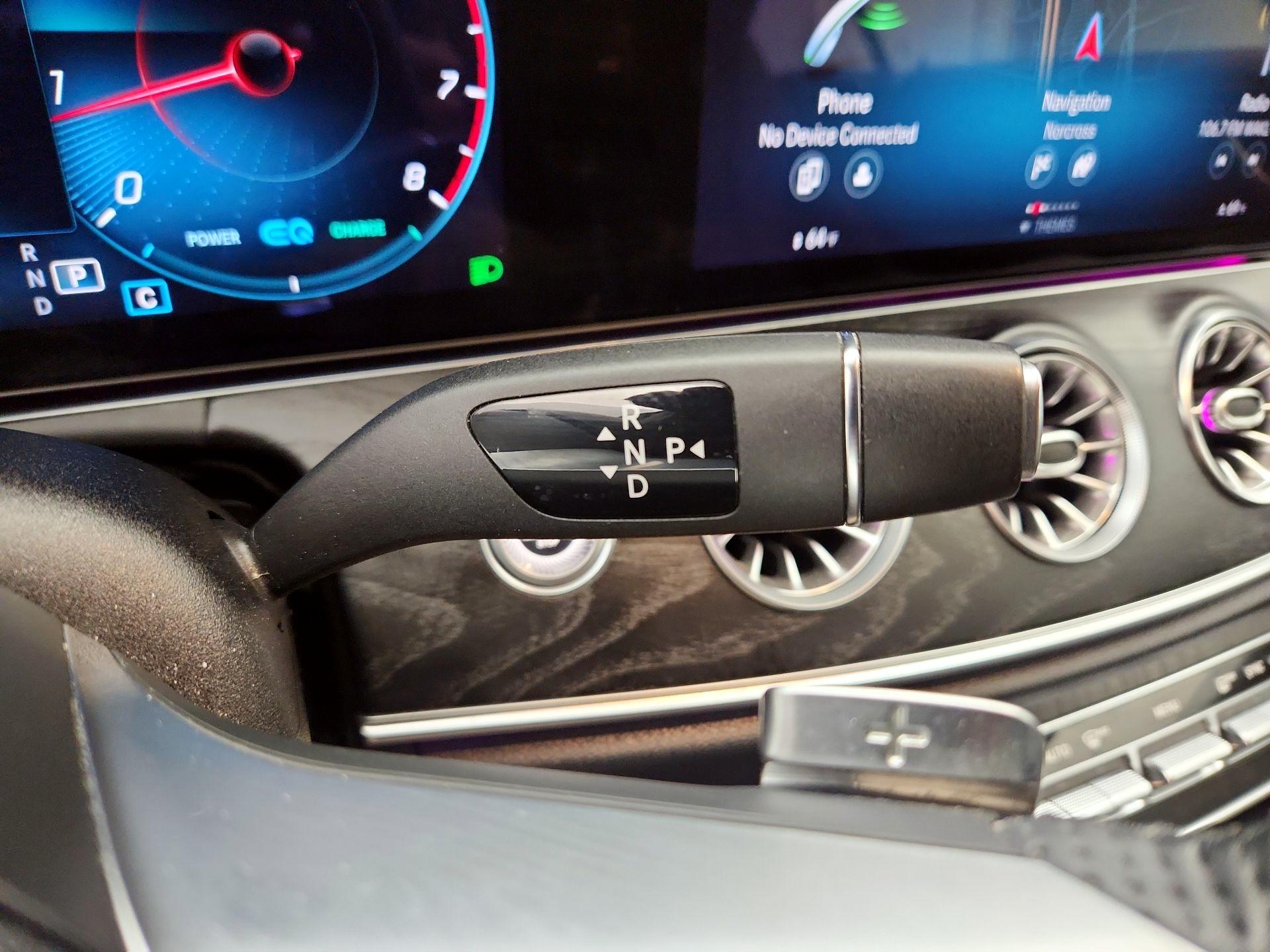 Thumbnail: 2022 Mercedes-Benz E-Class - 18