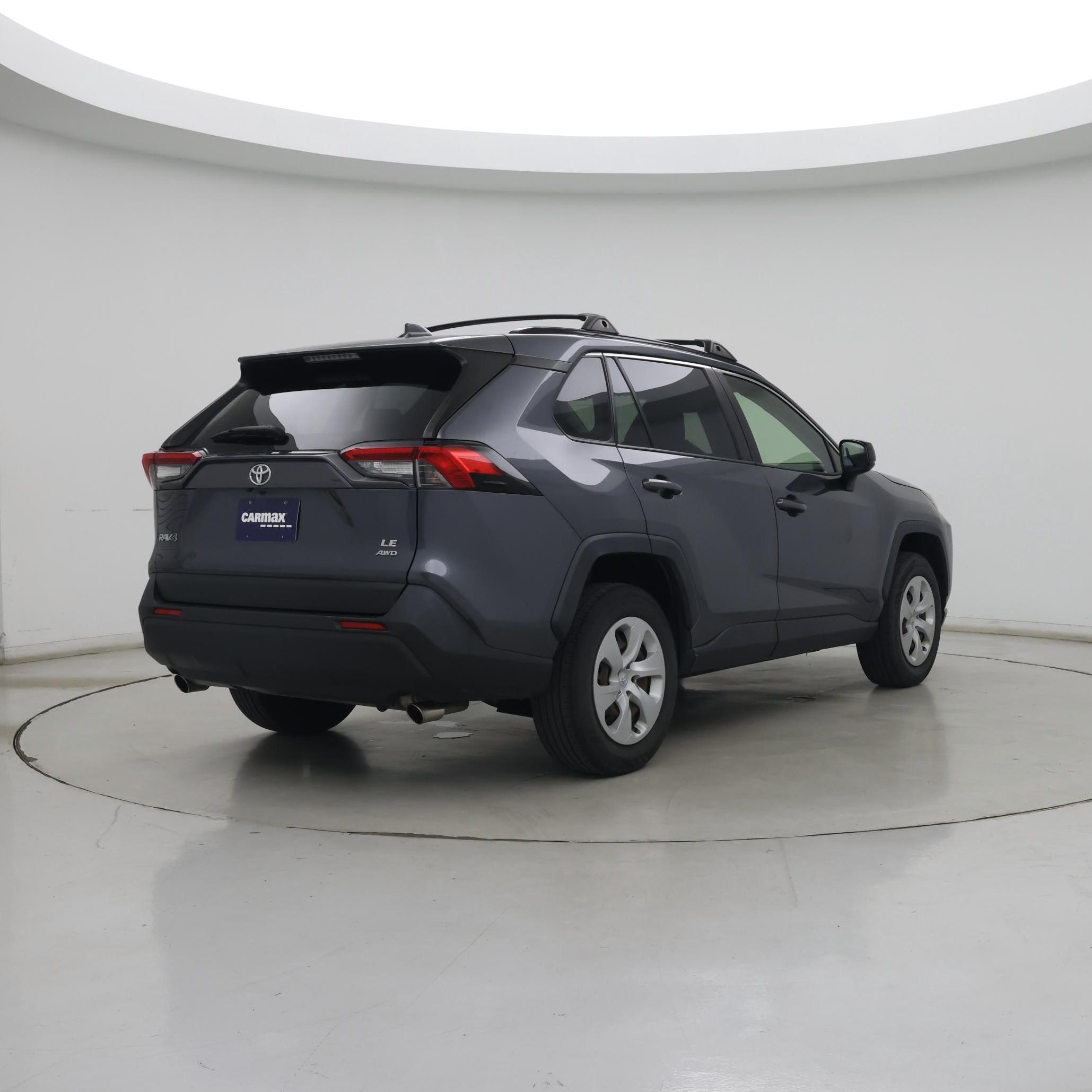 Thumbnail: 2019 Toyota RAV4 - 8