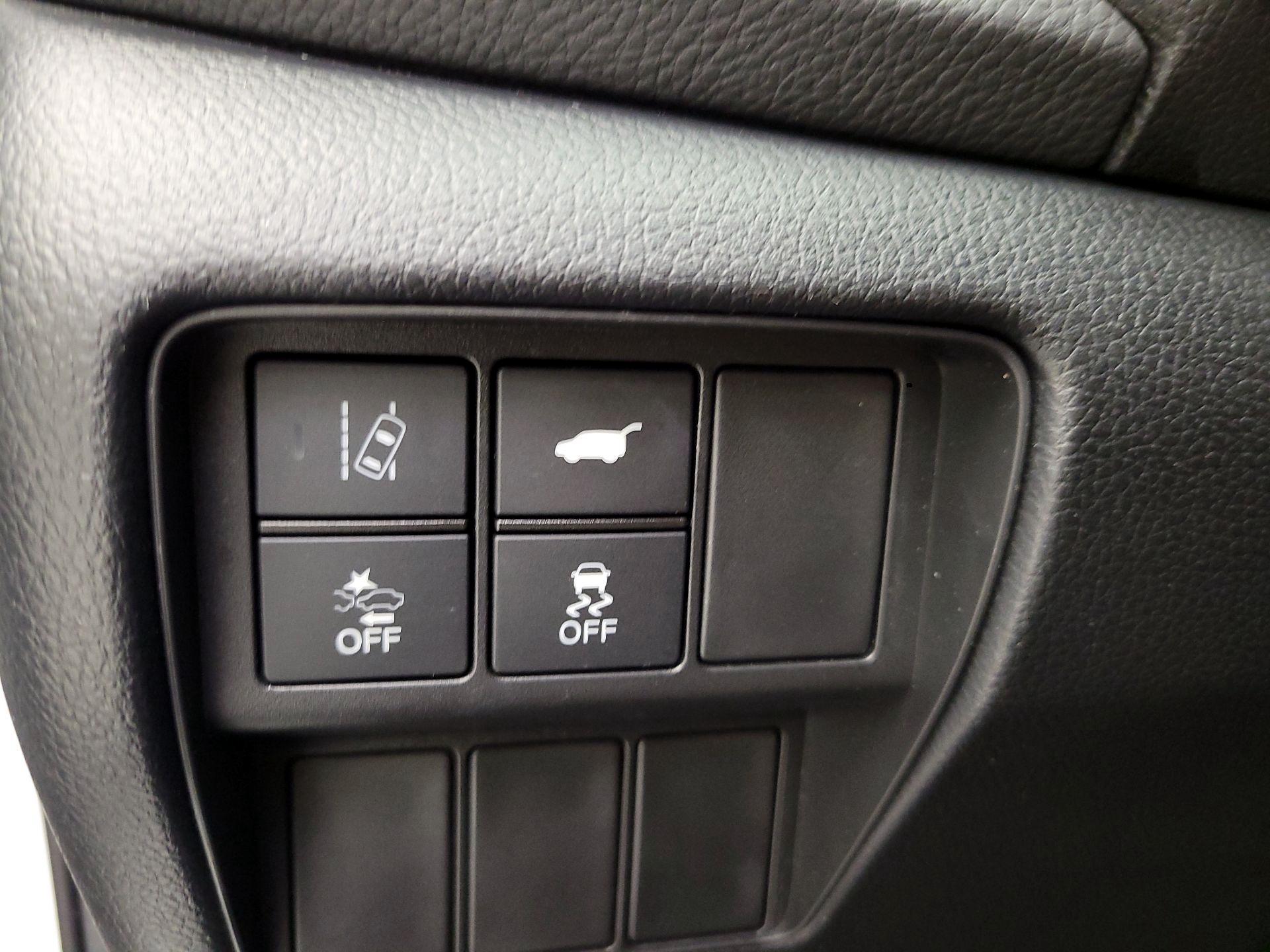 Thumbnail: 2019 Honda CR-V - 13