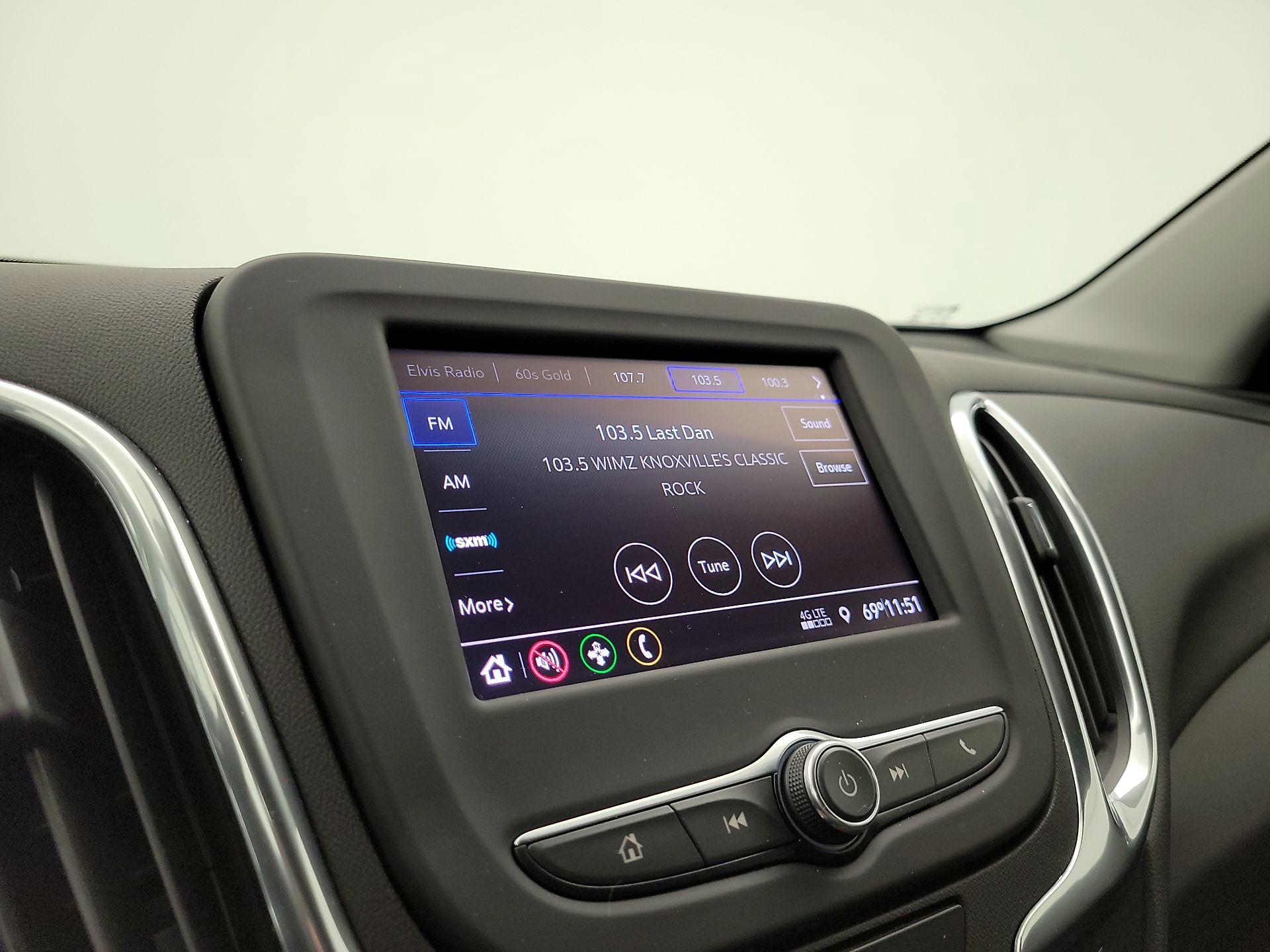 Thumbnail: 2020 Chevrolet Equinox - 15