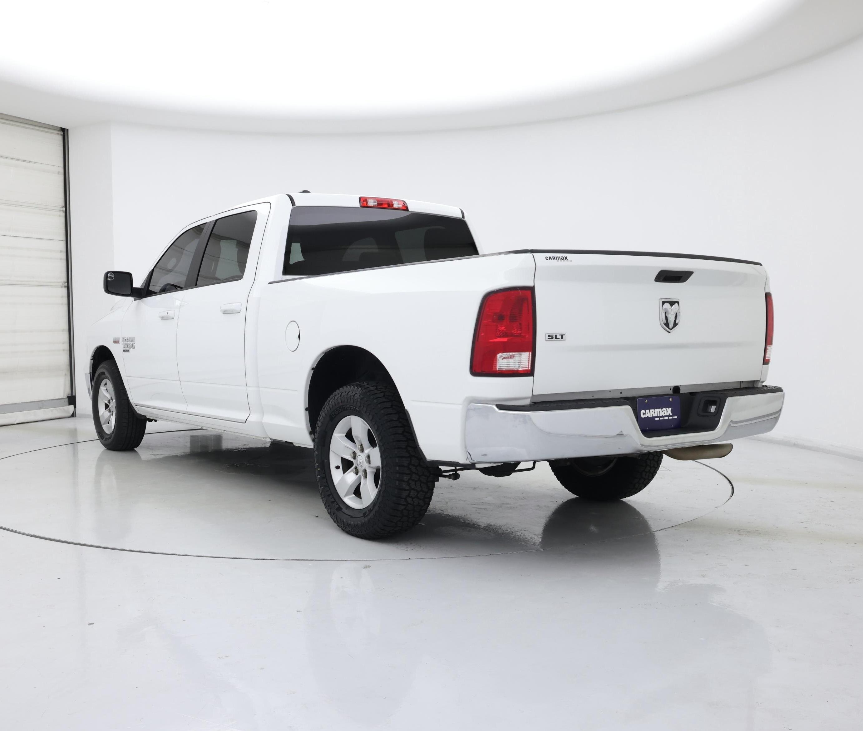 Thumbnail: 2021 RAM 1500 Classic - 2