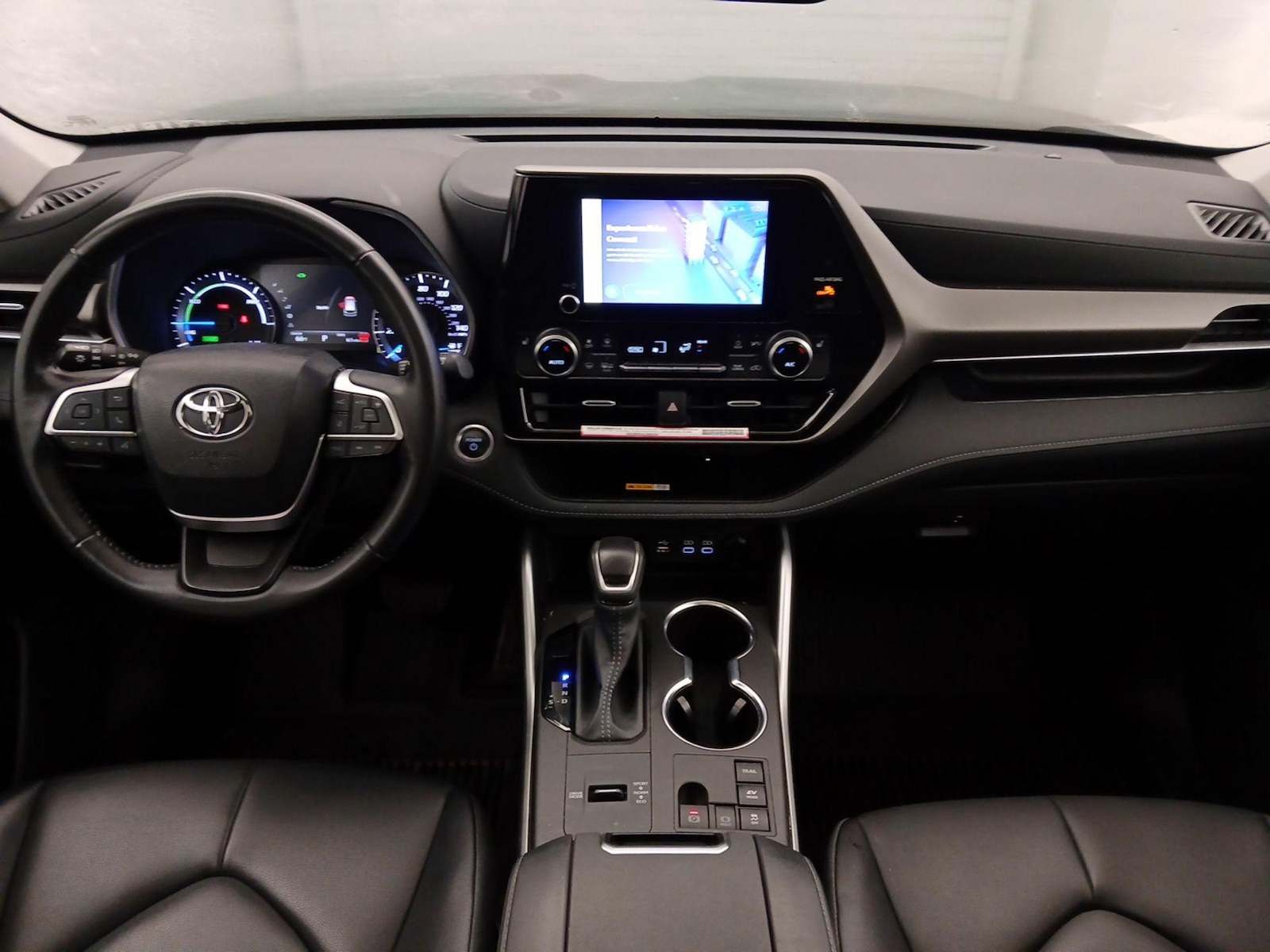 2024 Toyota Highlander XLE - Photo 10