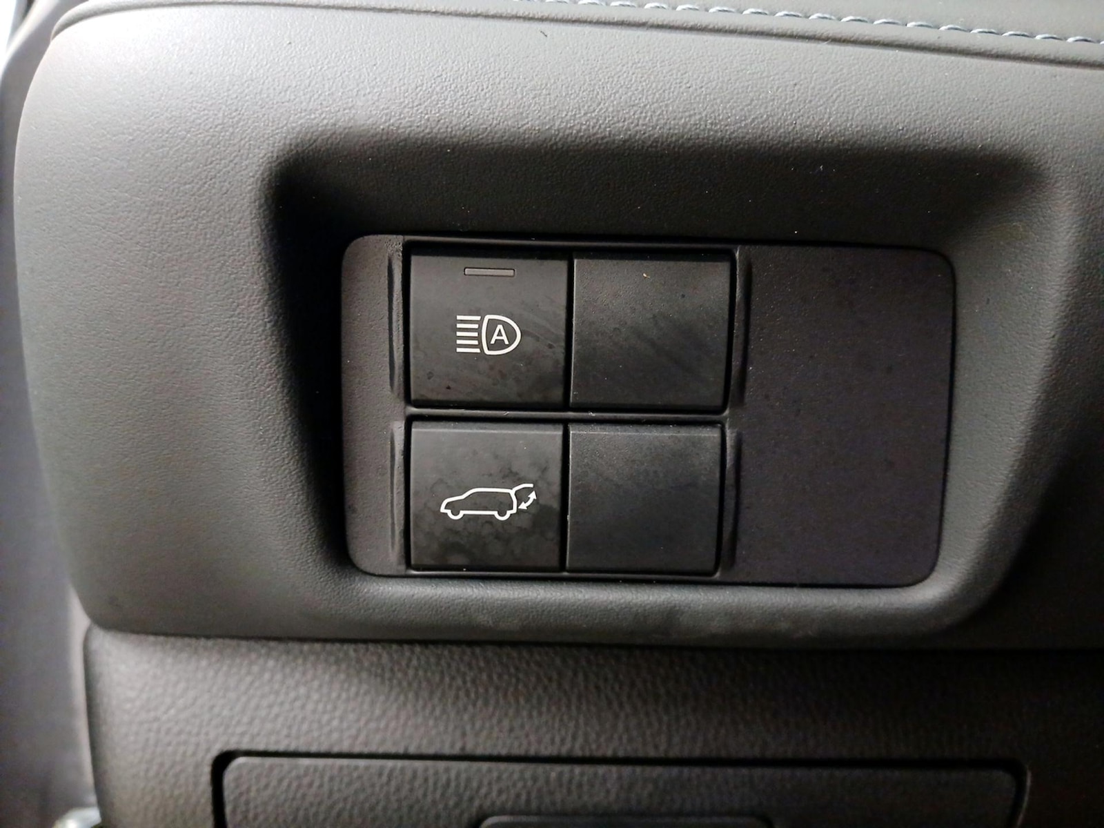 2024 Toyota Highlander XLE - Photo 14