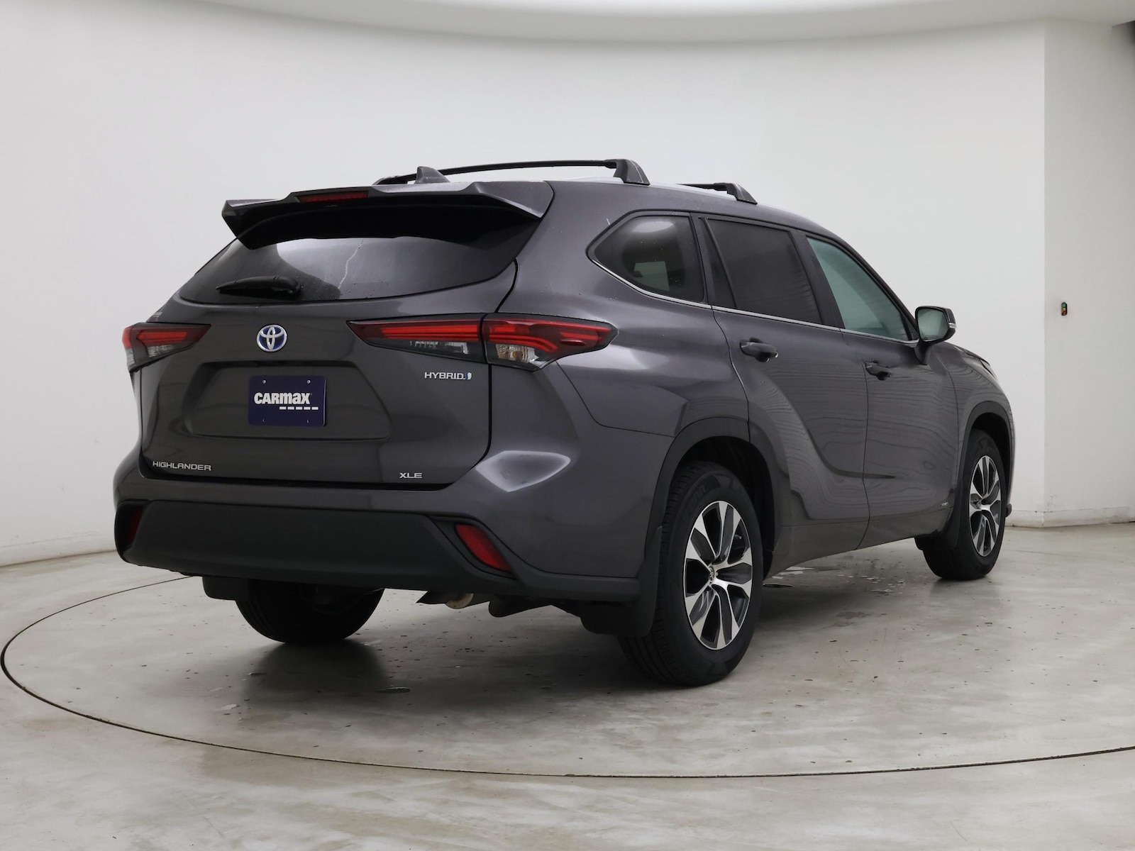 2024 Toyota Highlander XLE - Photo 9