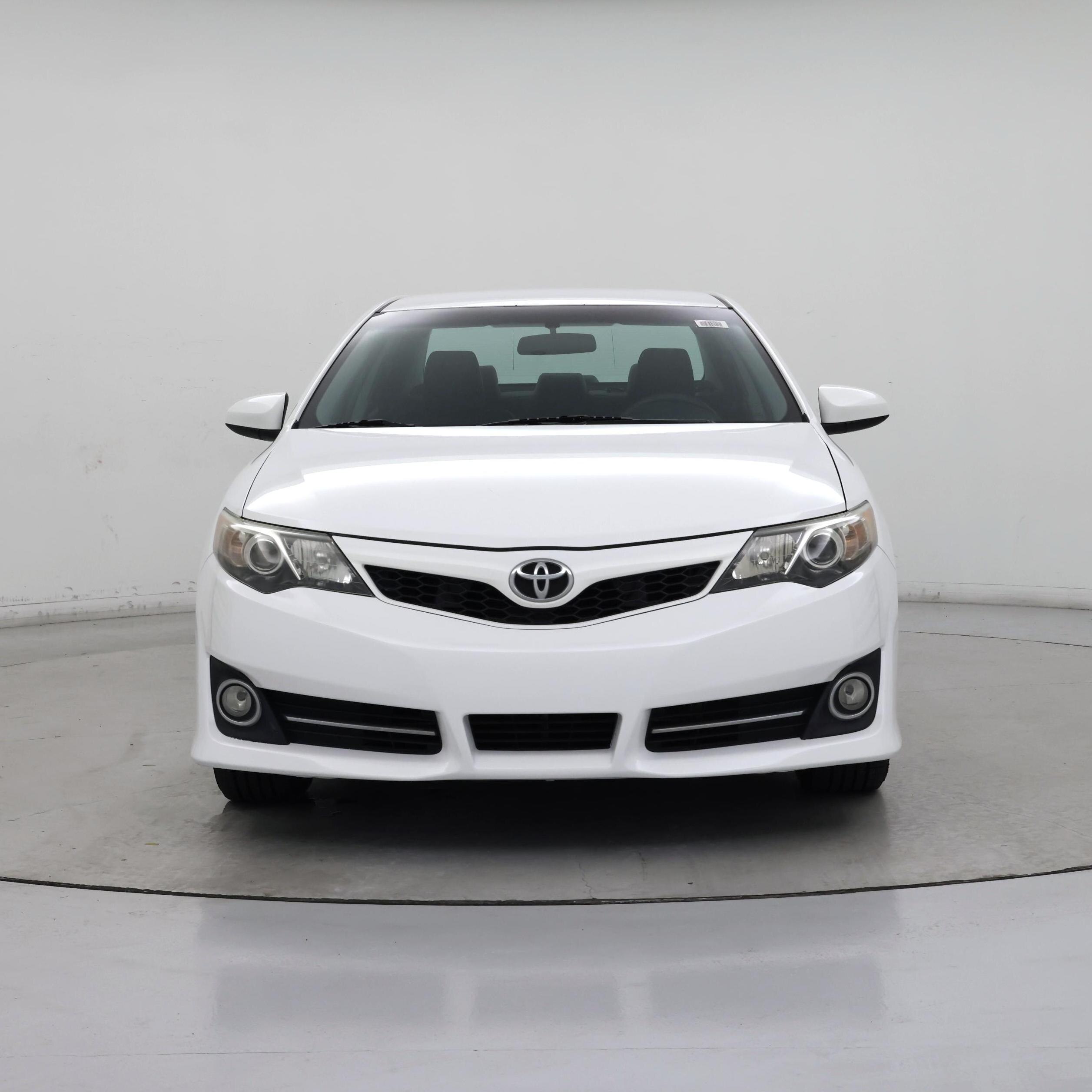 Thumbnail: 2014 Toyota Camry - 5