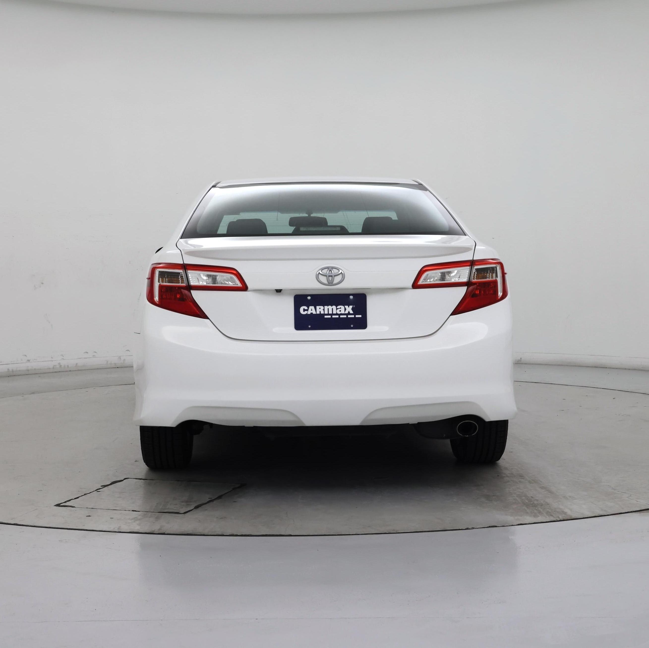 Thumbnail: 2014 Toyota Camry - 6