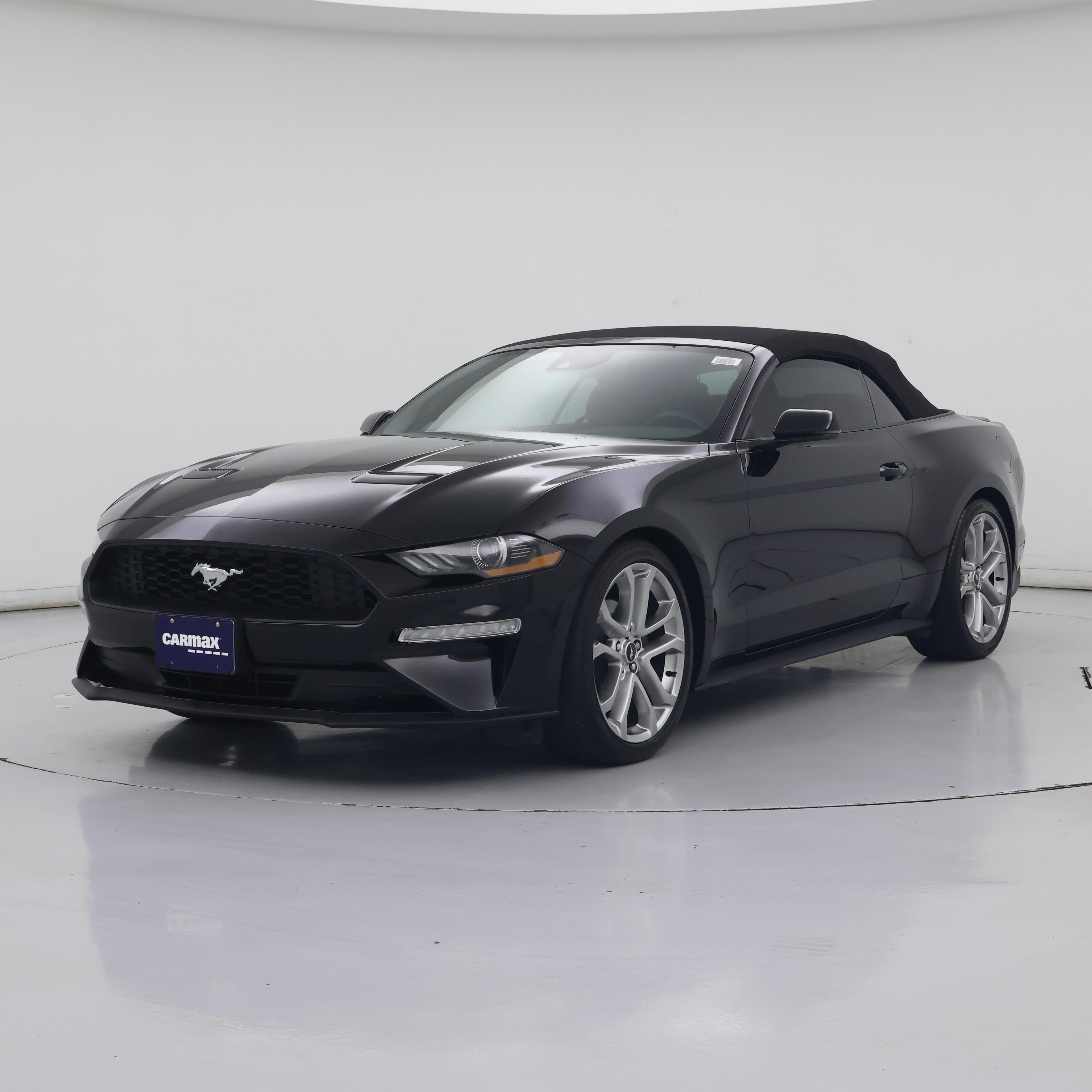 Thumbnail: 2022 Ford Mustang - 4