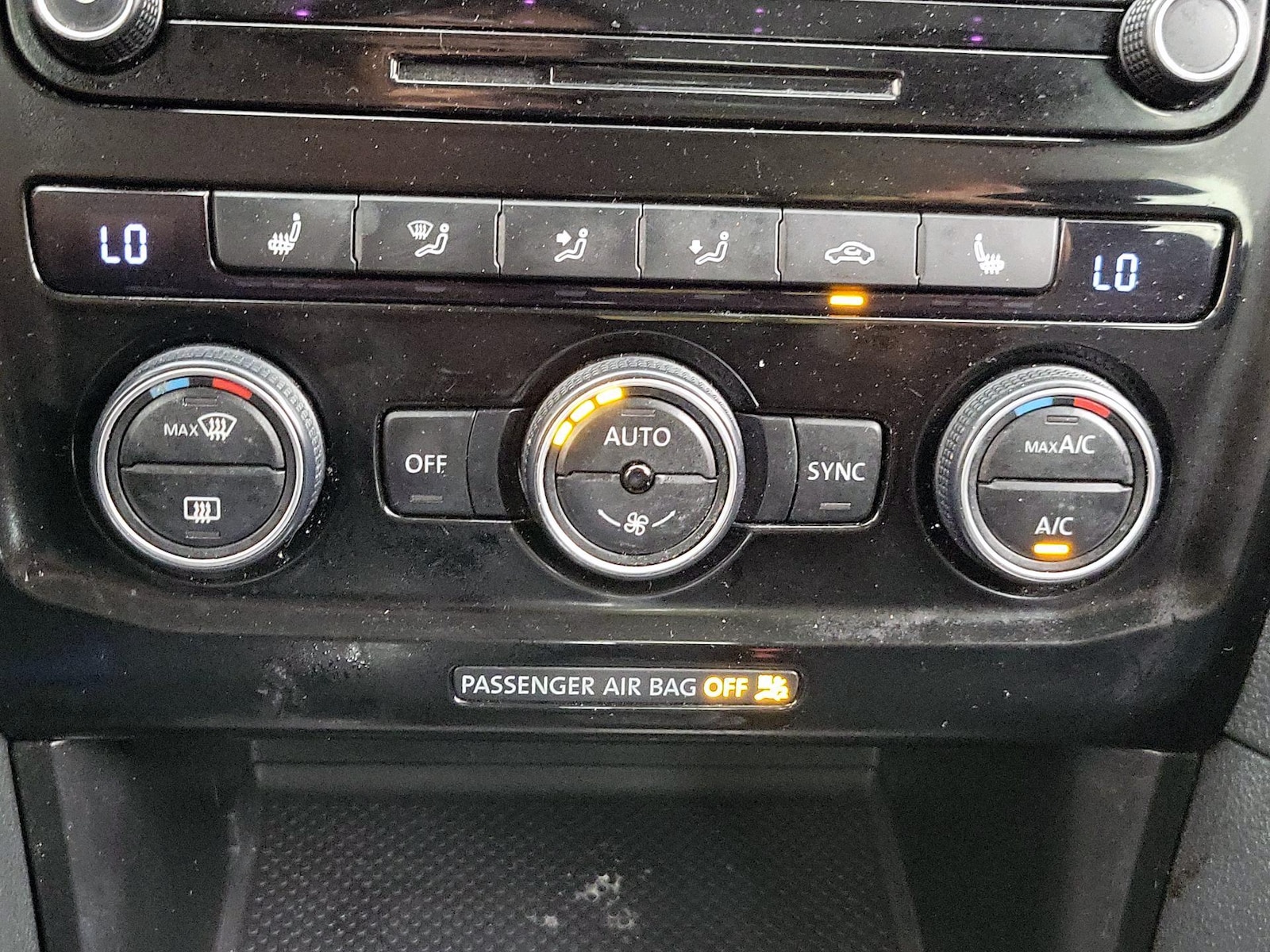 2022 Volkswagen Passat SE - Photo 17