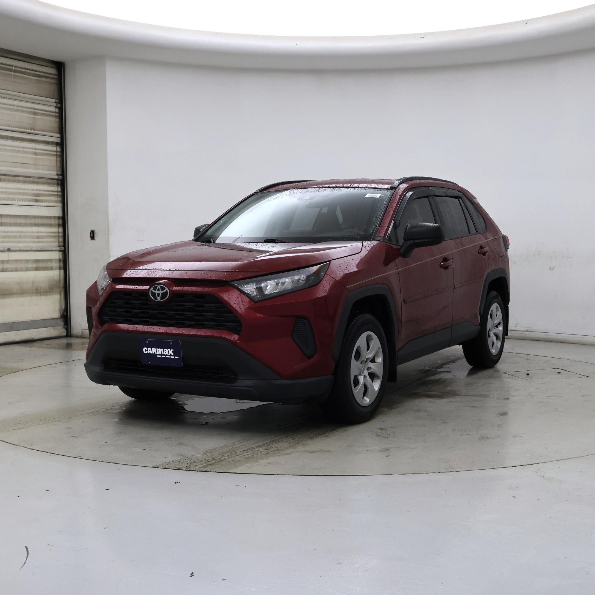 Thumbnail: 2021 Toyota RAV4 - 4
