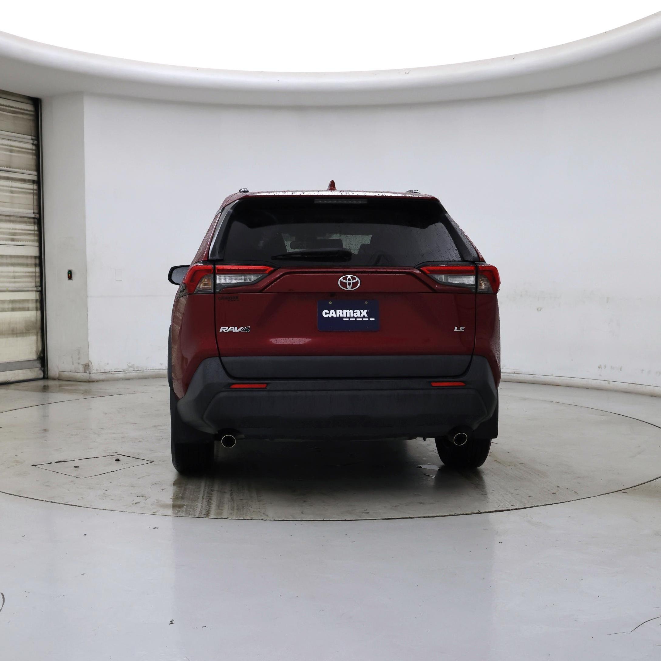 Thumbnail: 2021 Toyota RAV4 - 6