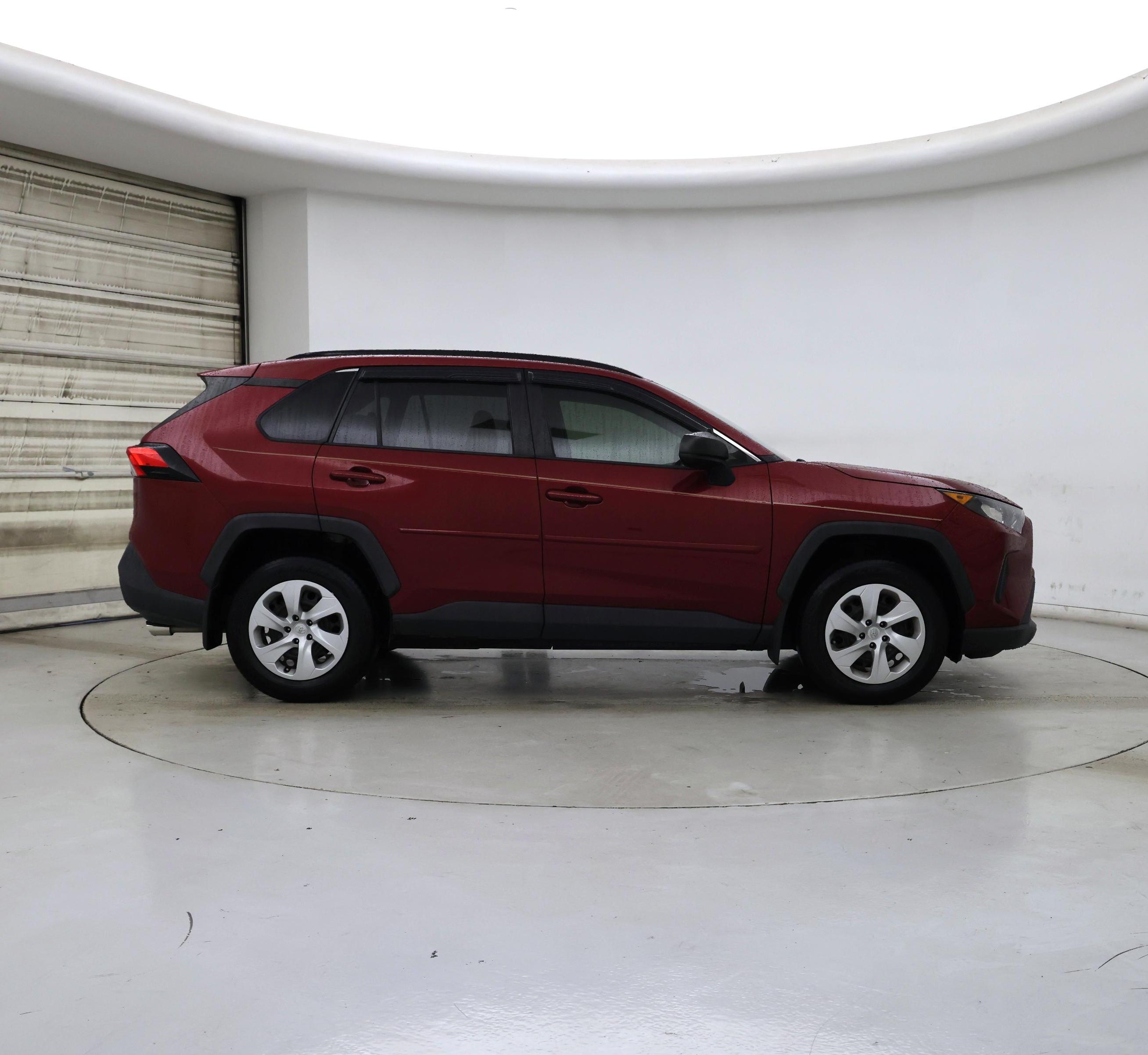 Thumbnail: 2021 Toyota RAV4 - 7