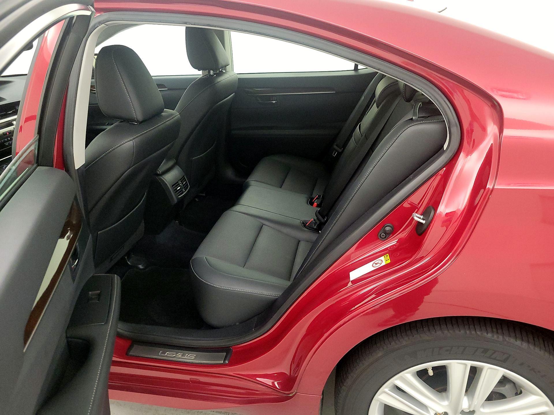 Thumbnail: 2014 Lexus ES - 20
