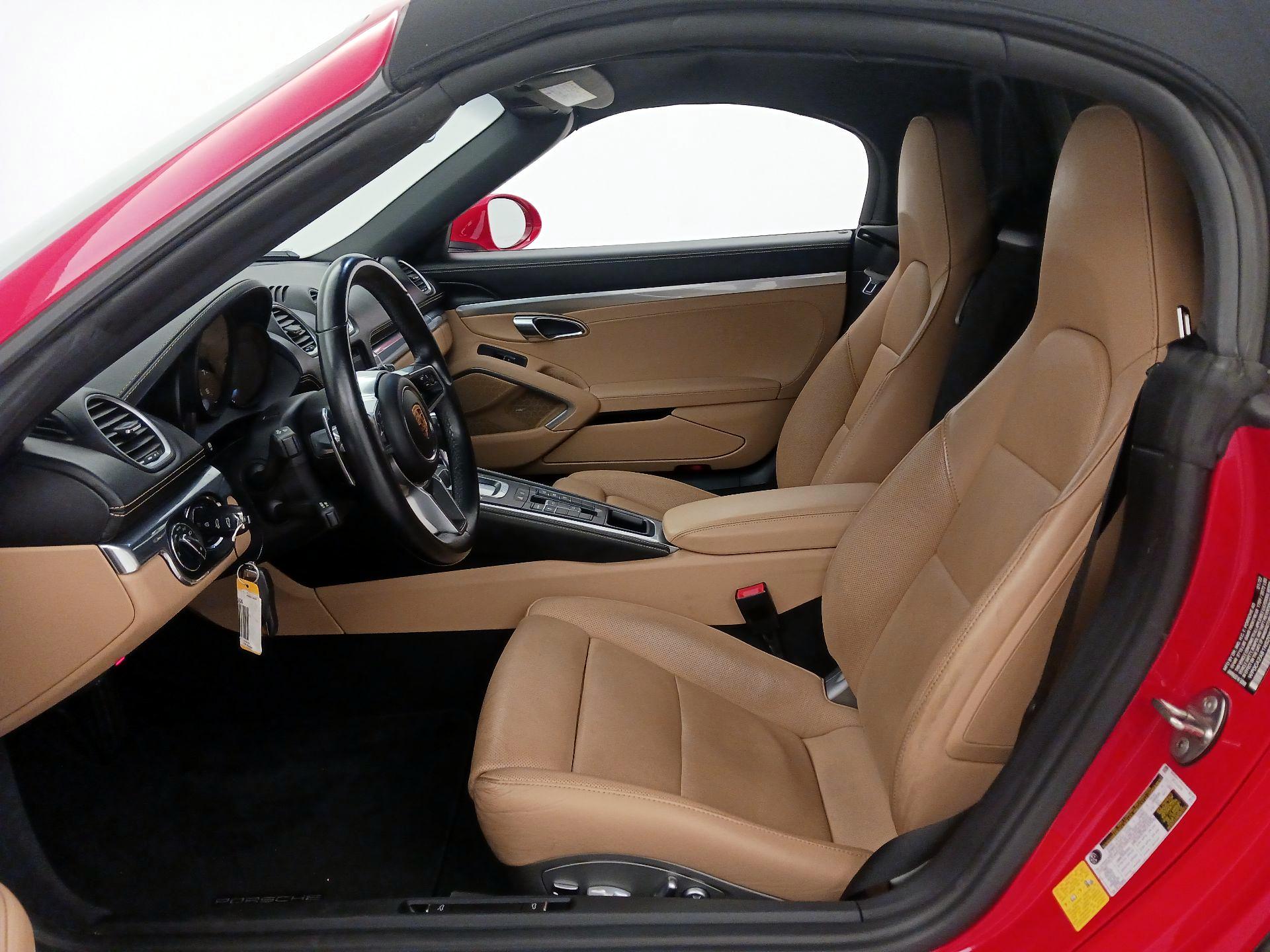 Thumbnail: 2022 Porsche 718 Boxster - 11