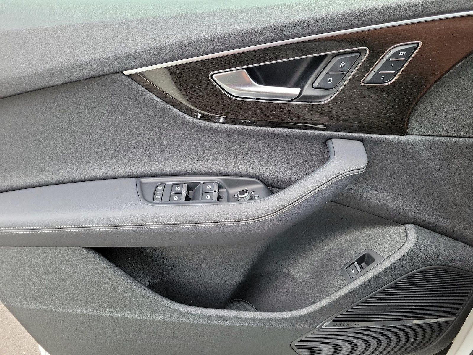 2025 Audi Q7 Premium Plus - Photo 13