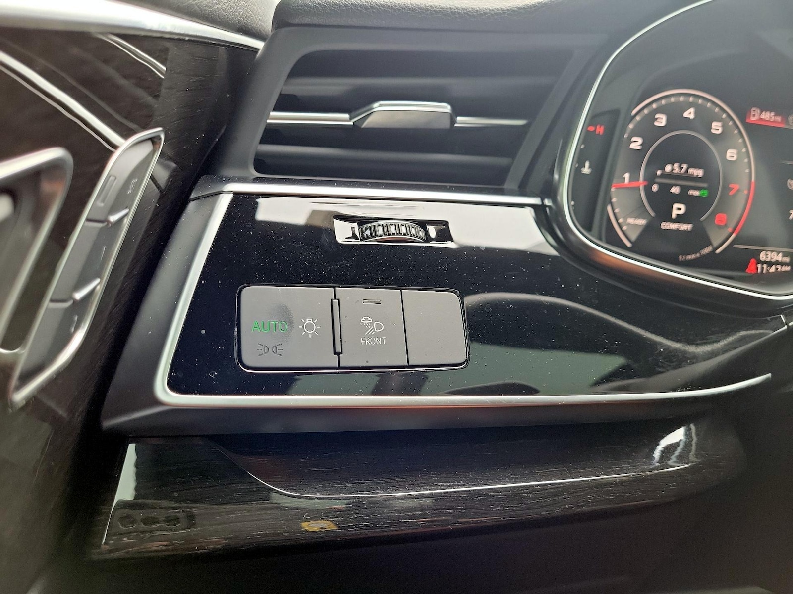 2025 Audi Q7 Premium Plus - Photo 14