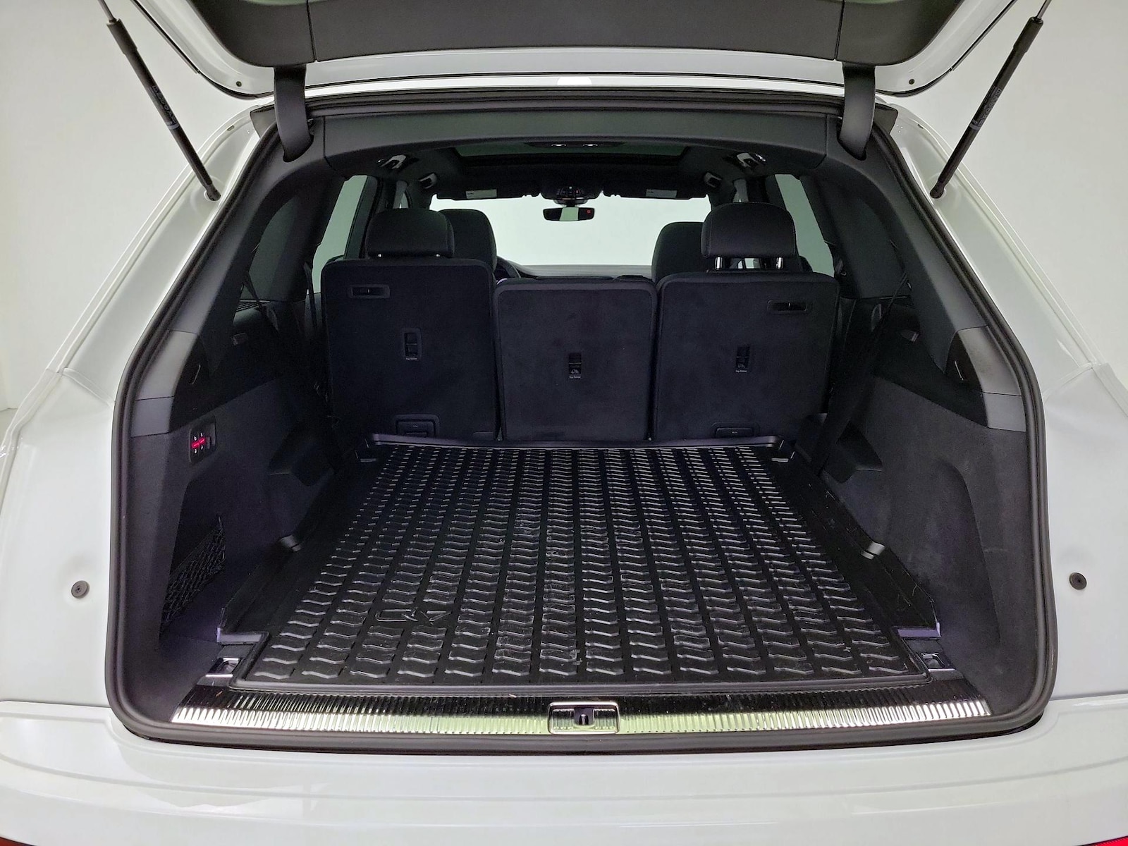 2025 Audi Q7 Premium Plus - Photo 23