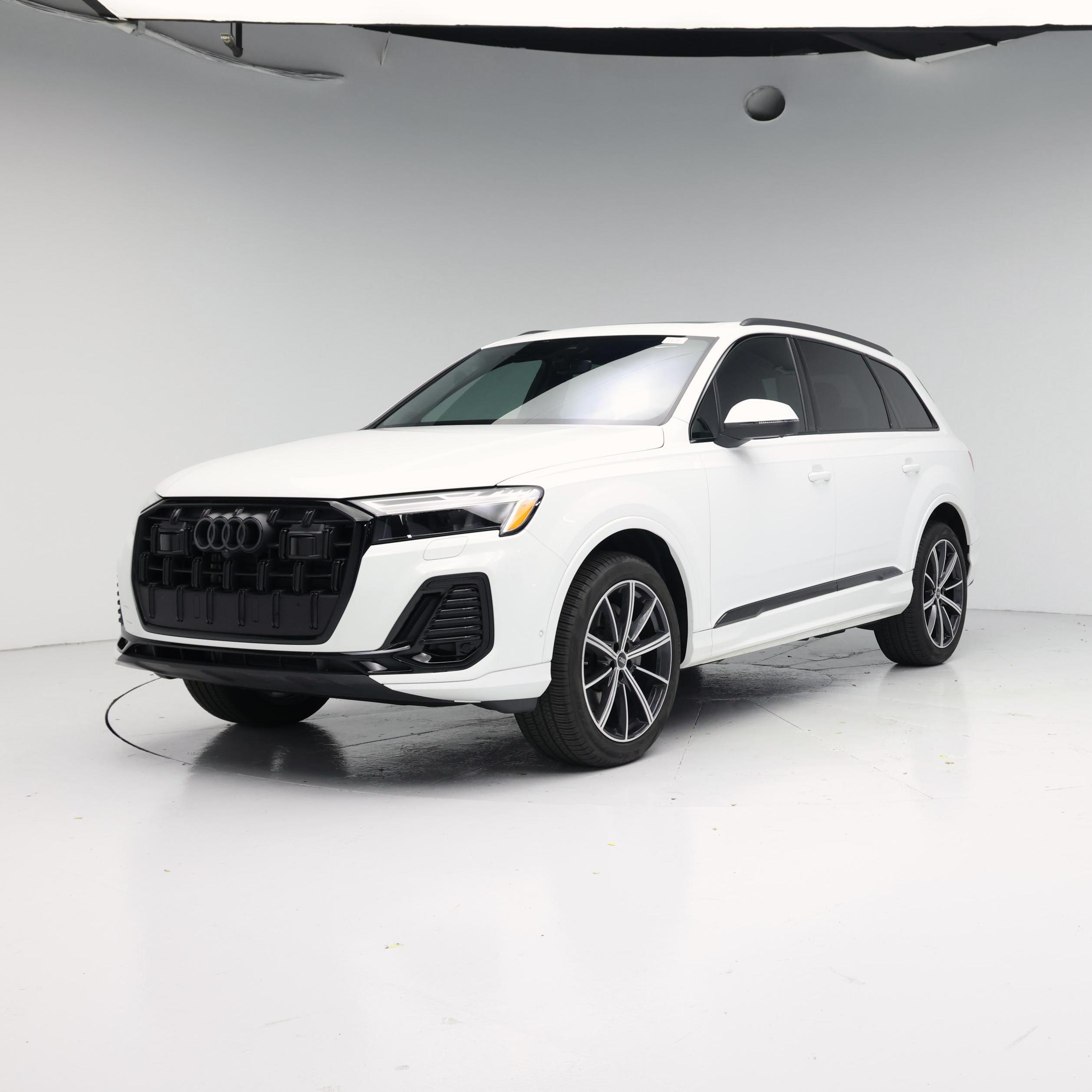 Thumbnail: 2025 Audi Q7 - 4