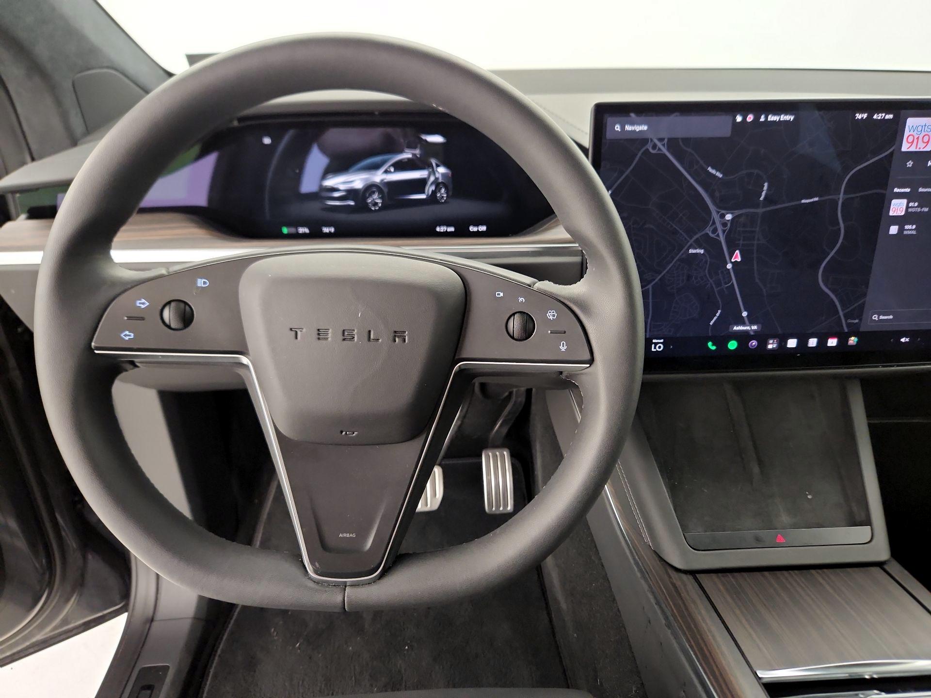 Thumbnail: 2024 Tesla Model X - 10