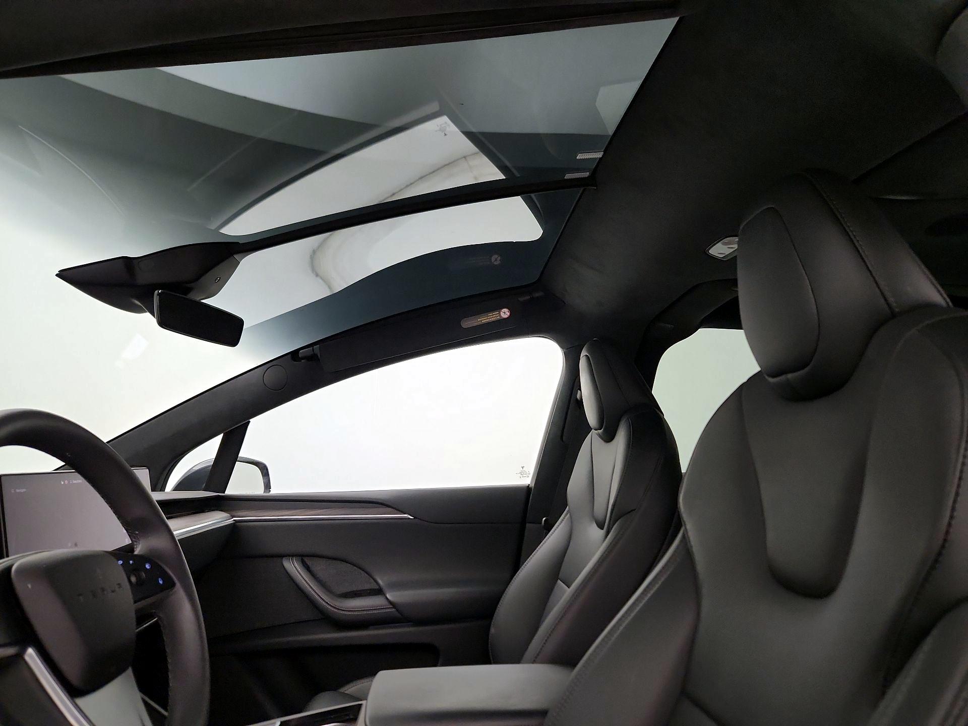 Thumbnail: 2024 Tesla Model X - 19