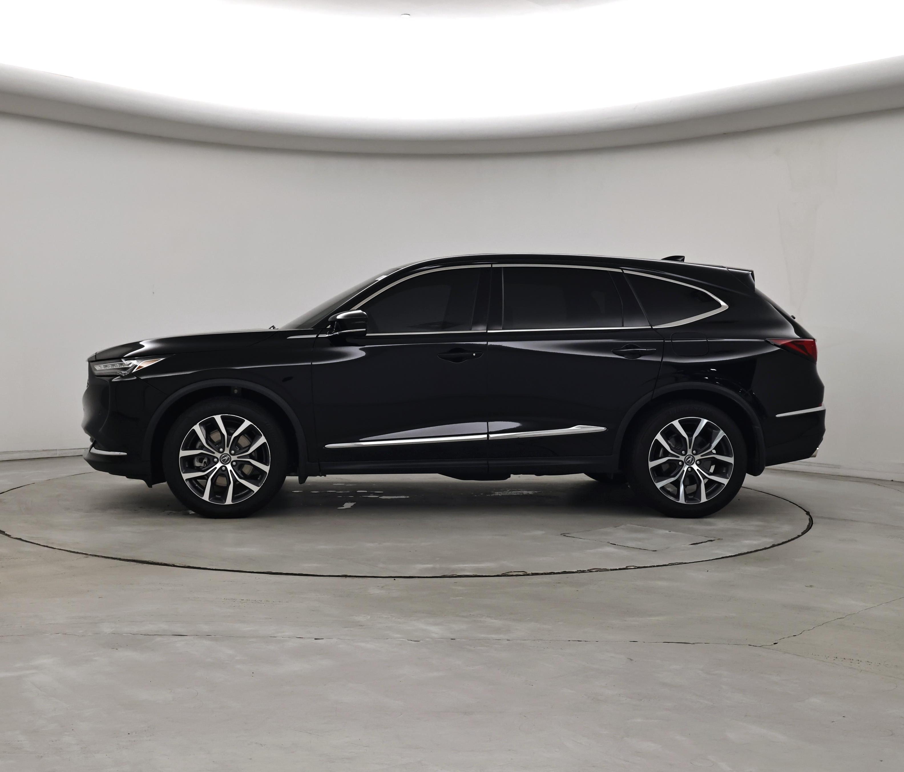 Thumbnail: 2023 Acura MDX - 3