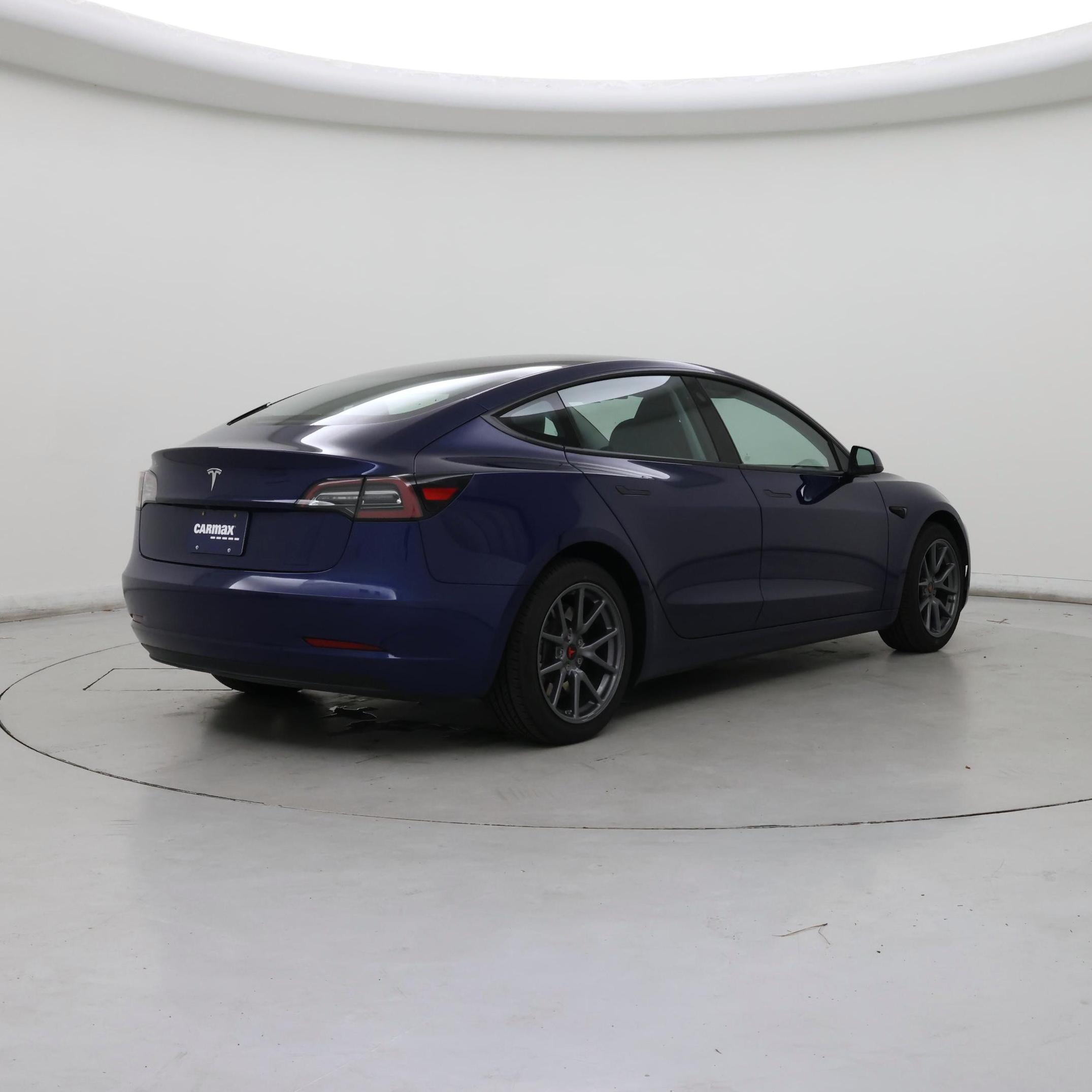 Thumbnail: 2023 Tesla Model 3 - 8