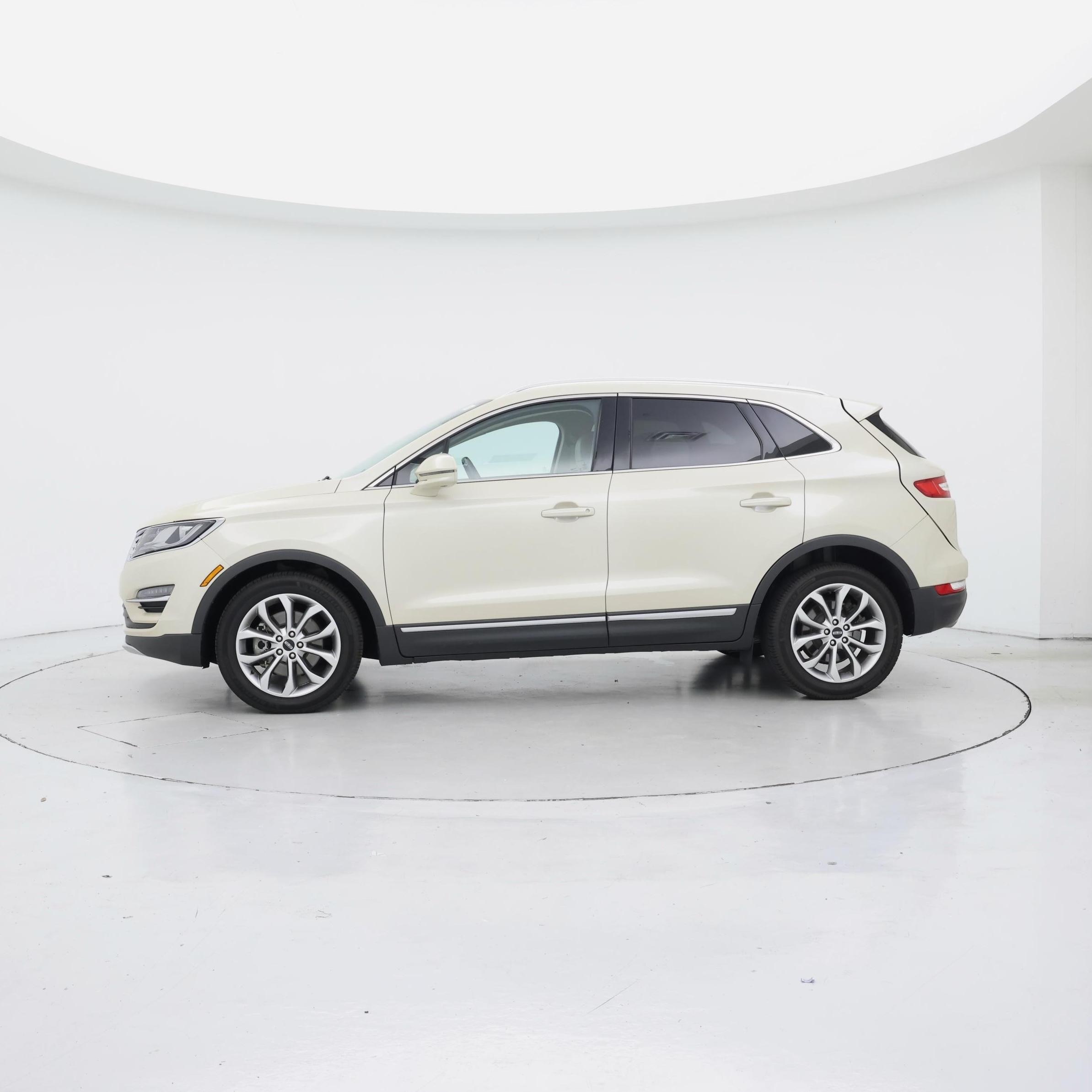Thumbnail: 2018 Lincoln MKC - 3
