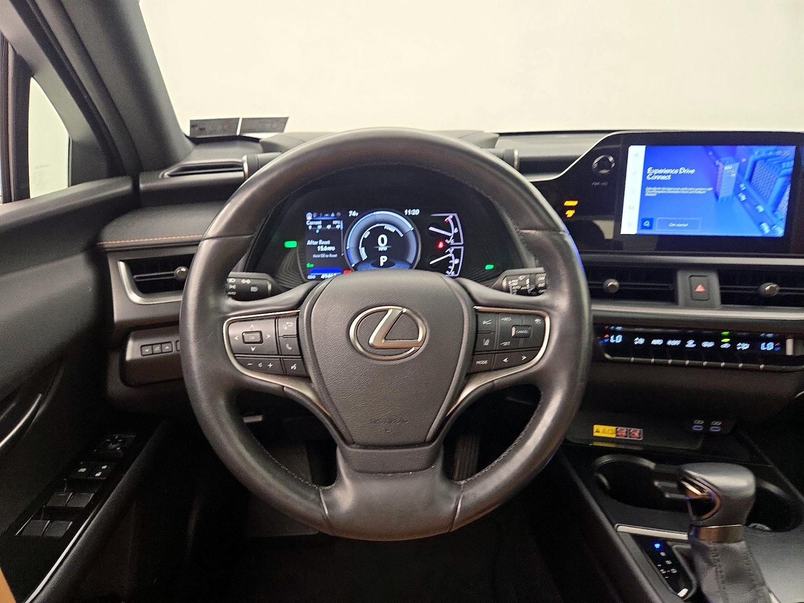2023 Lexus UX Hybrid 250h Premium - Photo 11