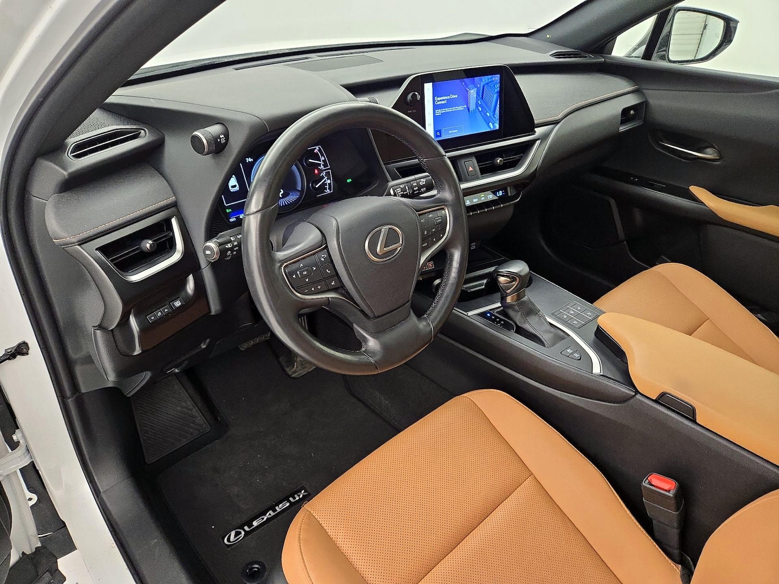 2023 Lexus UX Hybrid 250h Premium - Photo 12