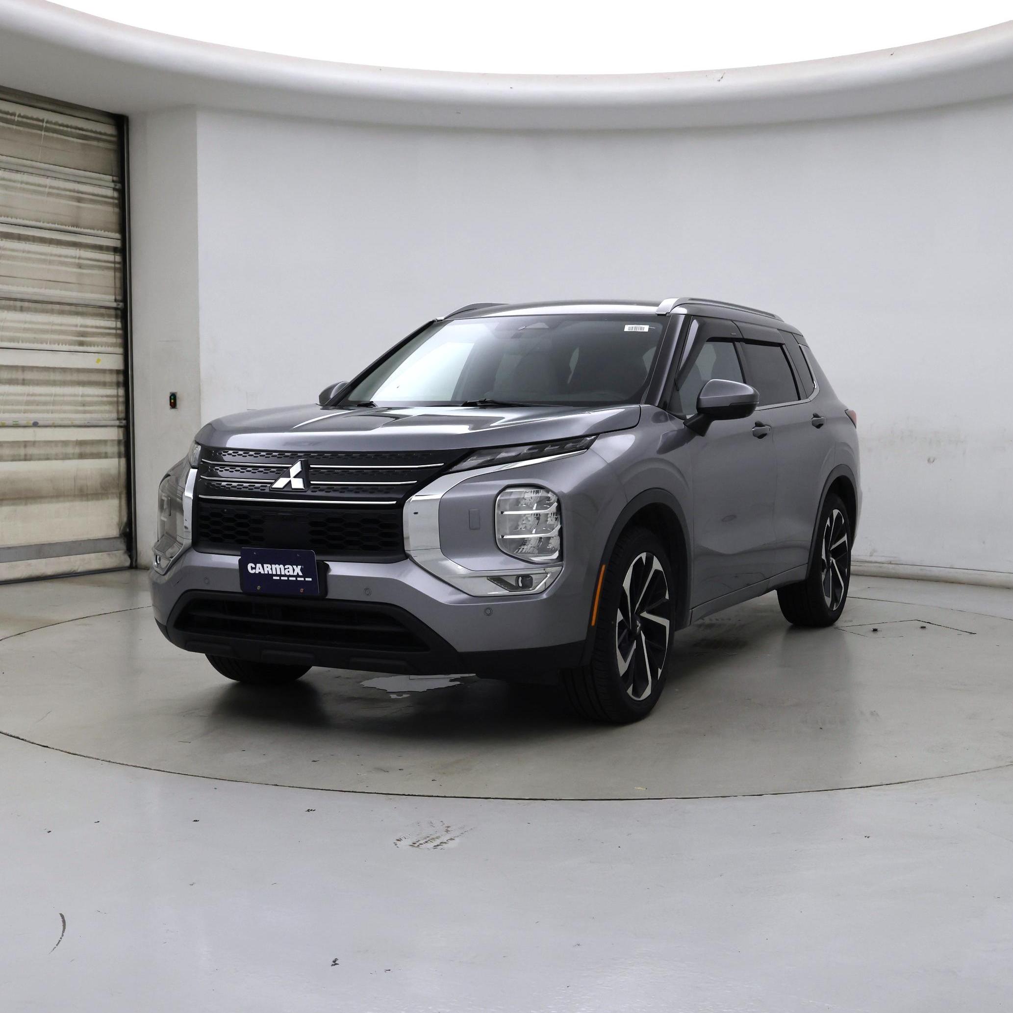 Thumbnail: 2022 Mitsubishi Outlander - 4