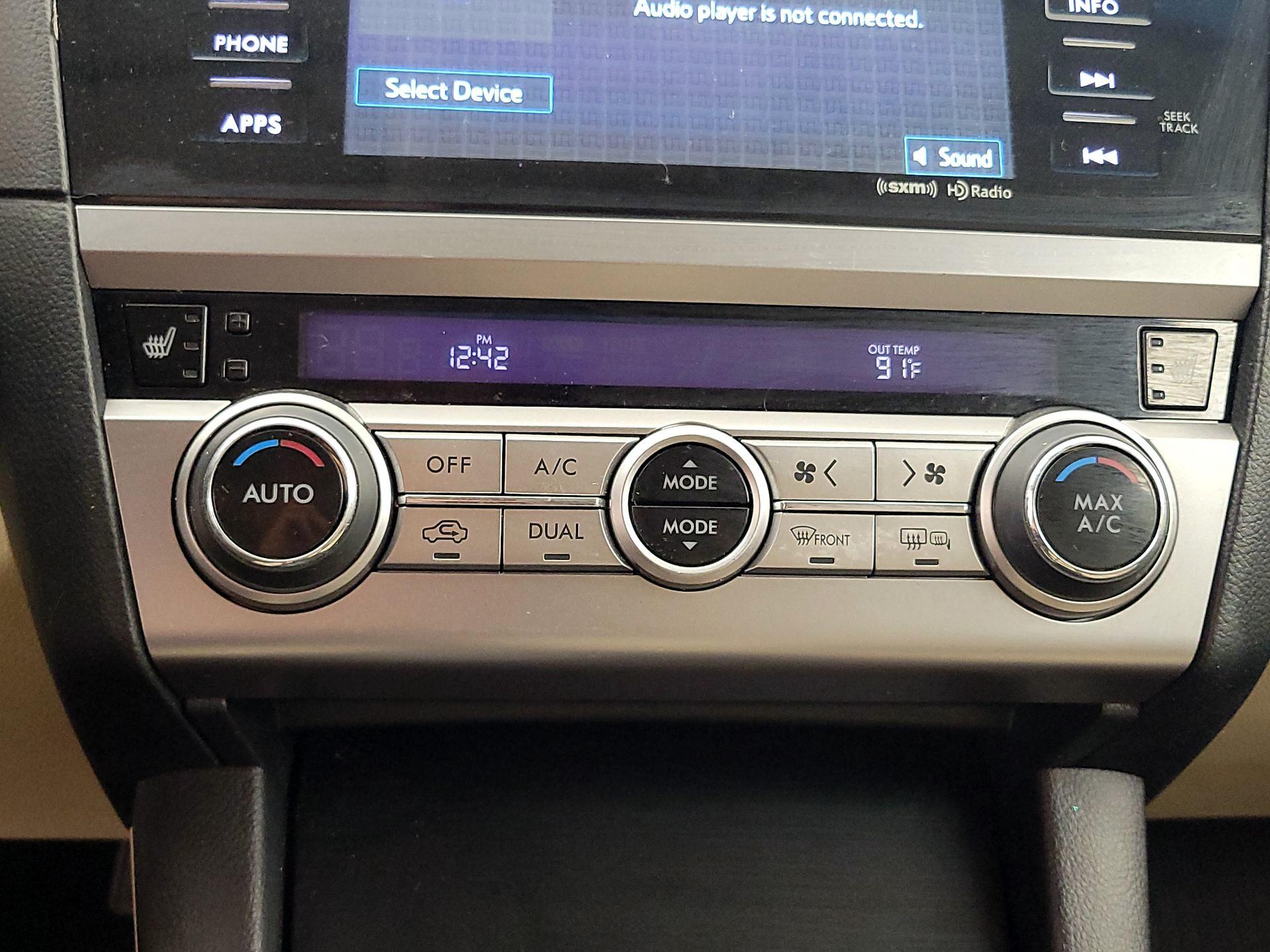 Thumbnail: 2015 Subaru Outback - 16