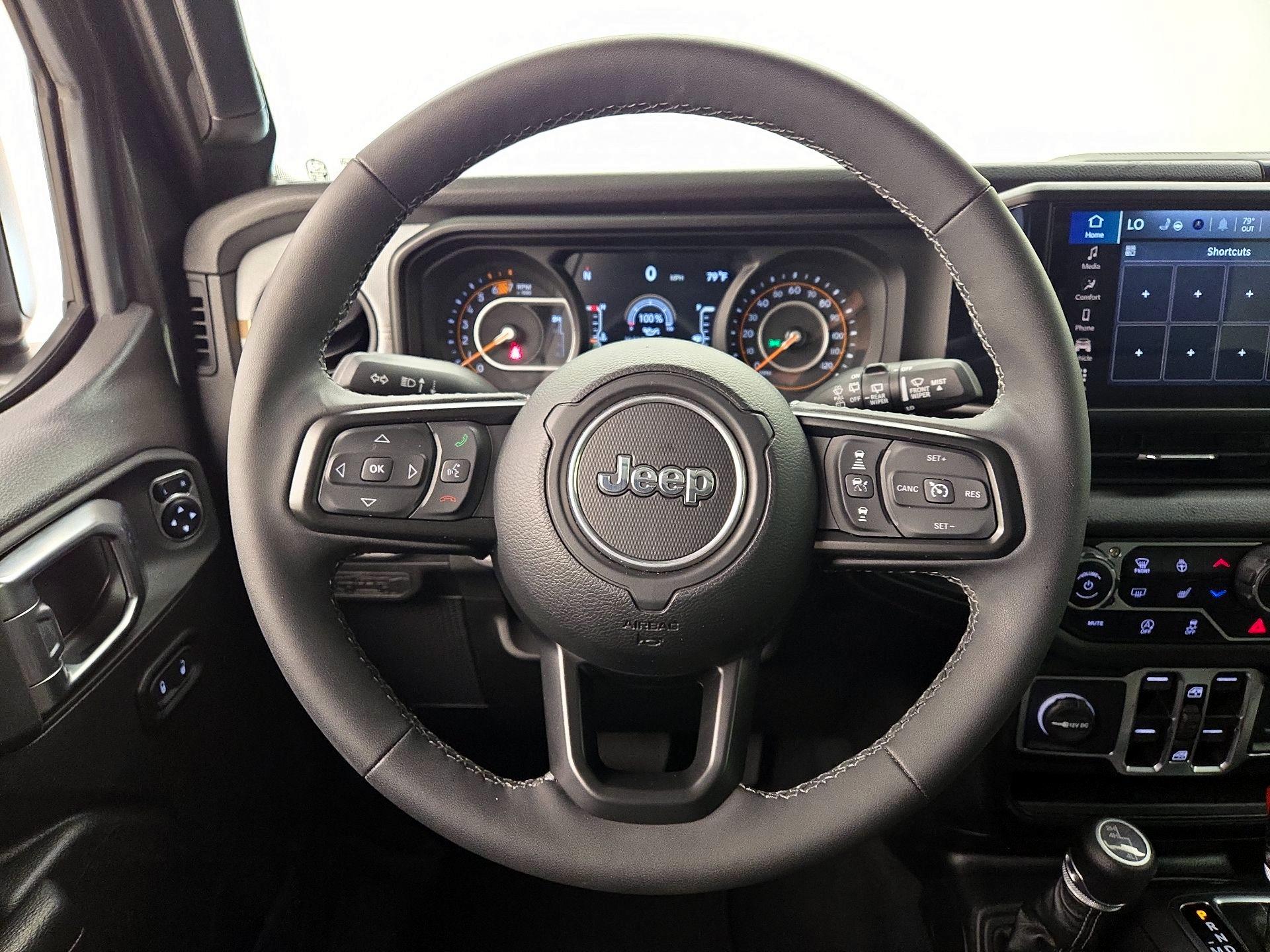 Thumbnail: 2025 Jeep Wrangler - 10