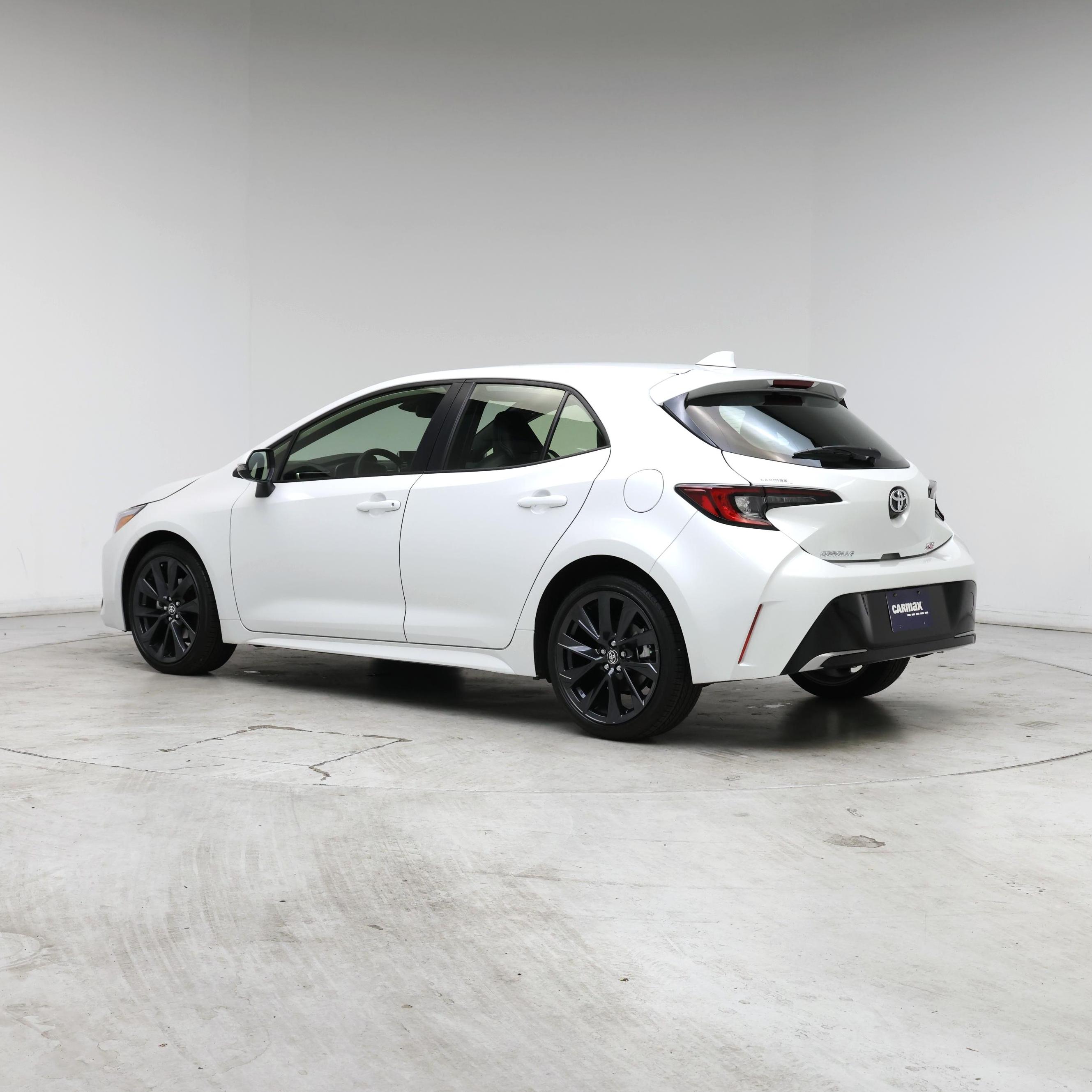 Thumbnail: 2024 Toyota Corolla - 2