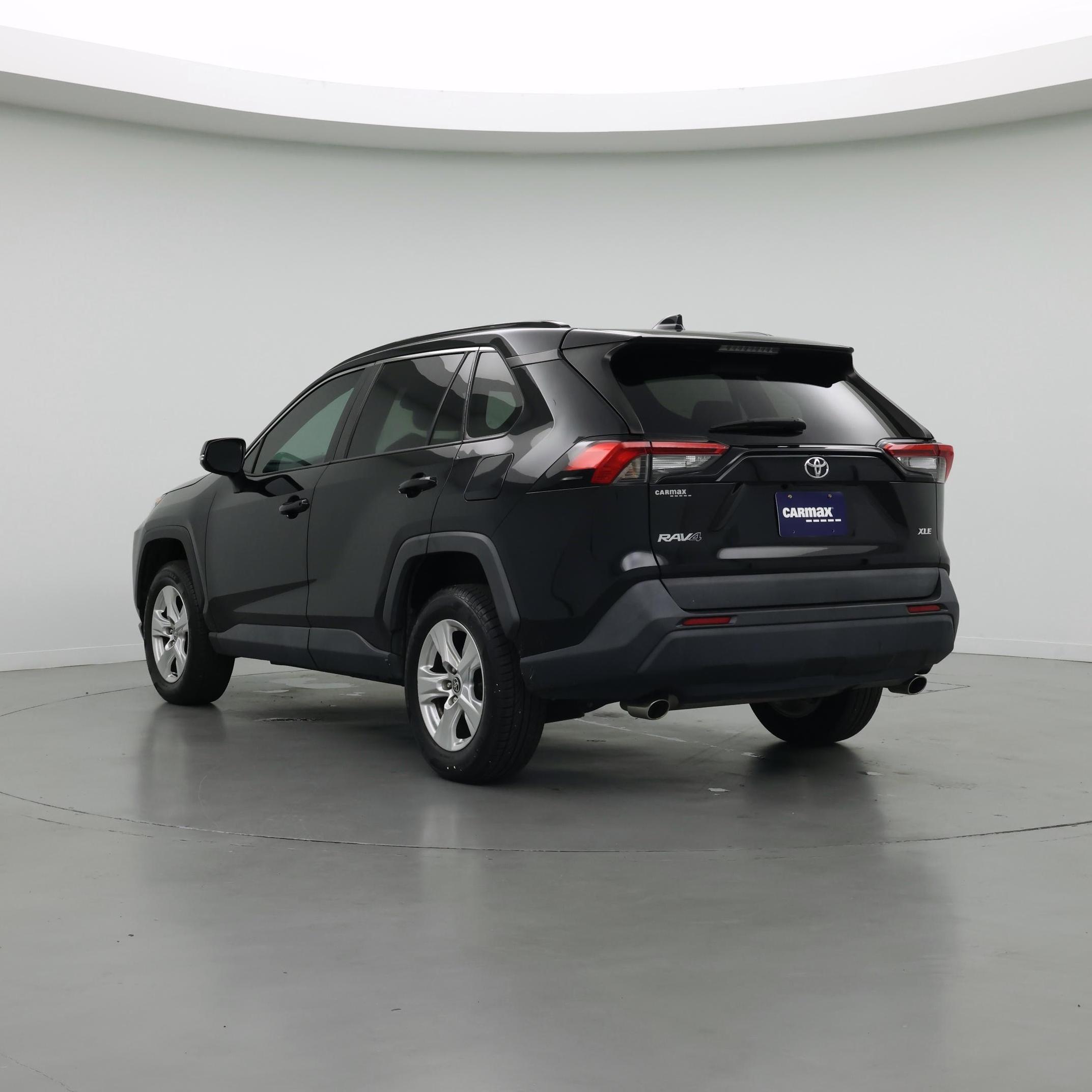 Thumbnail: 2021 Toyota RAV4 - 2