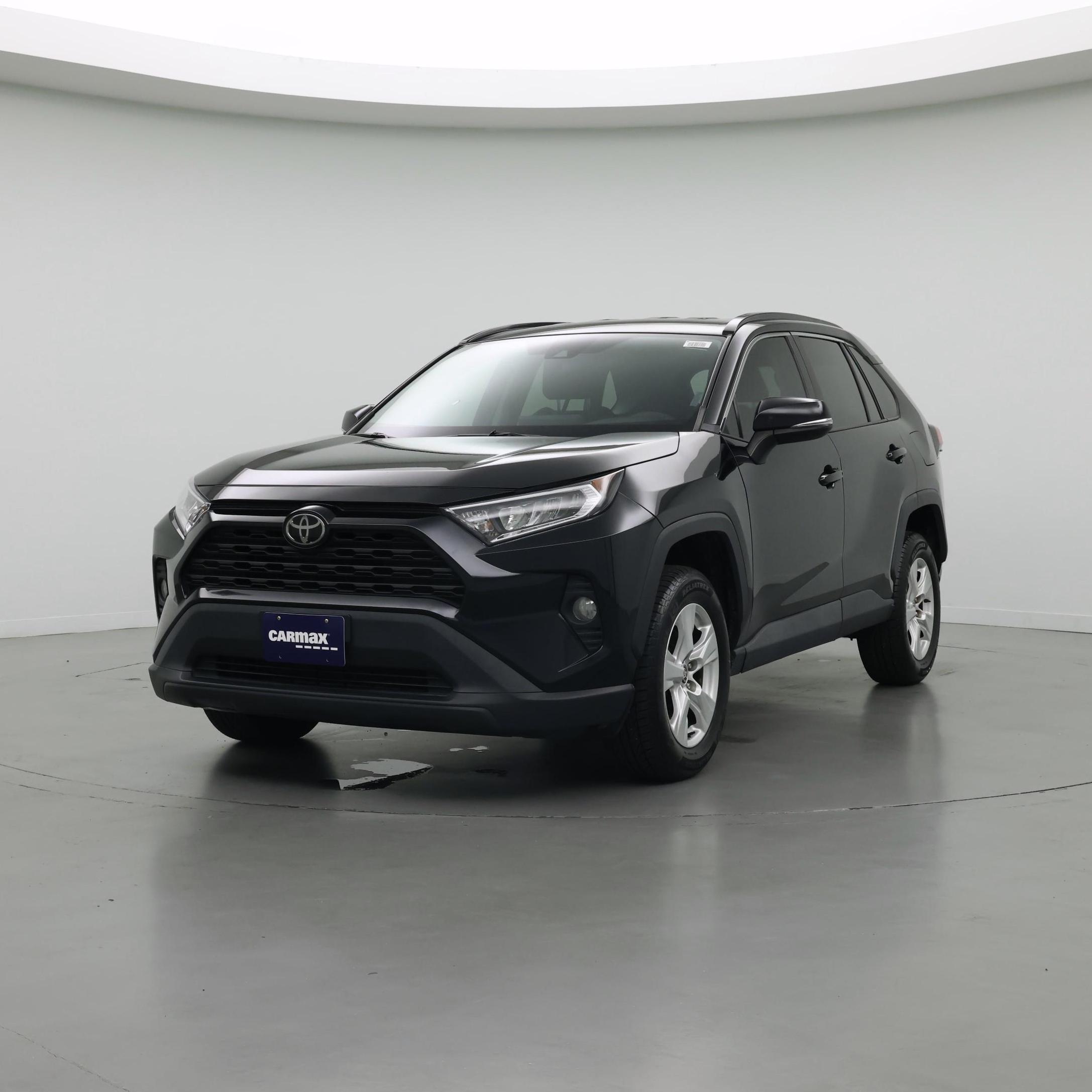 Thumbnail: 2021 Toyota RAV4 - 4